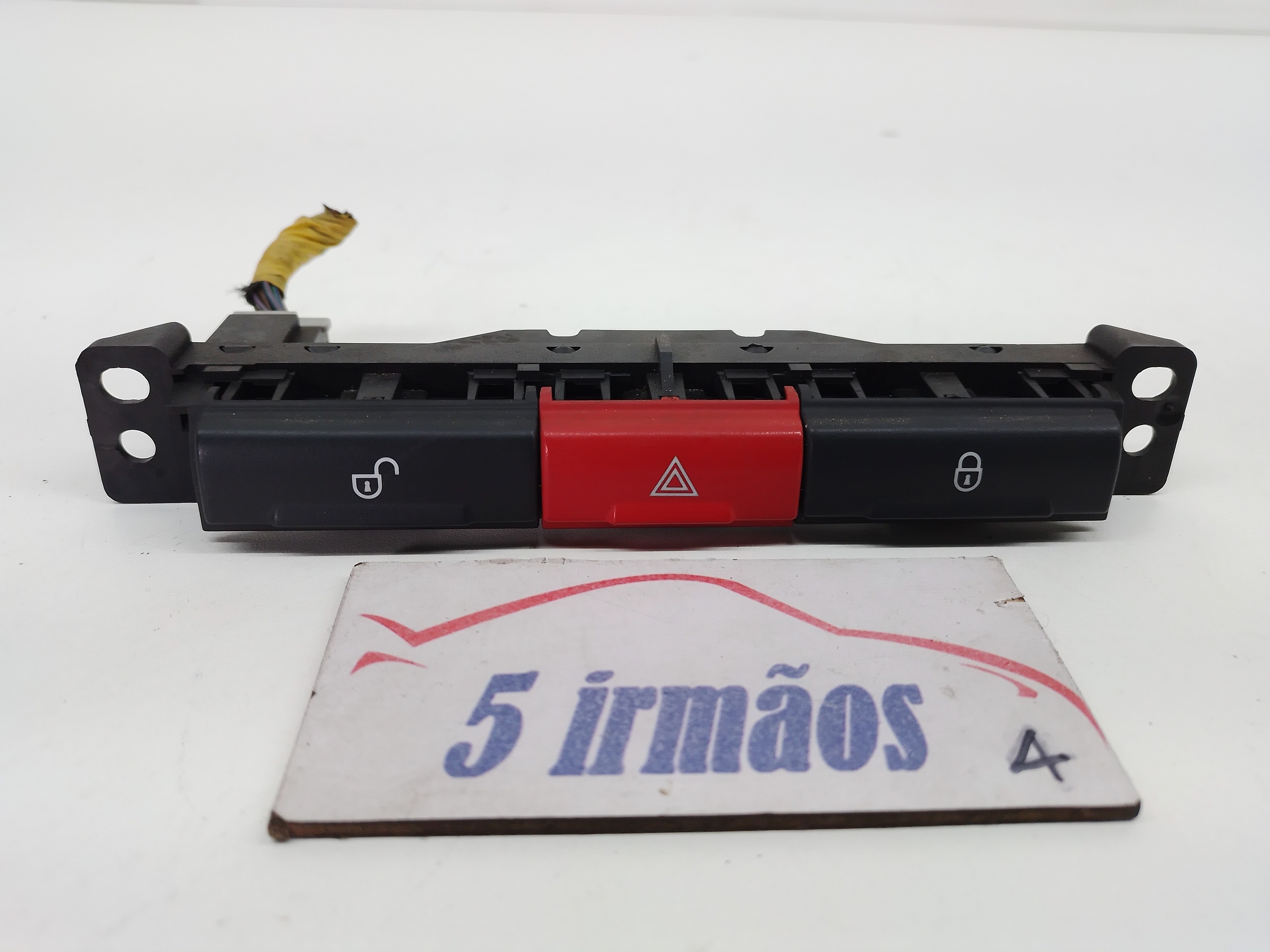 Botão Pisca Alerta / Trava Porta Freelander 2 2.2 2011 /2012