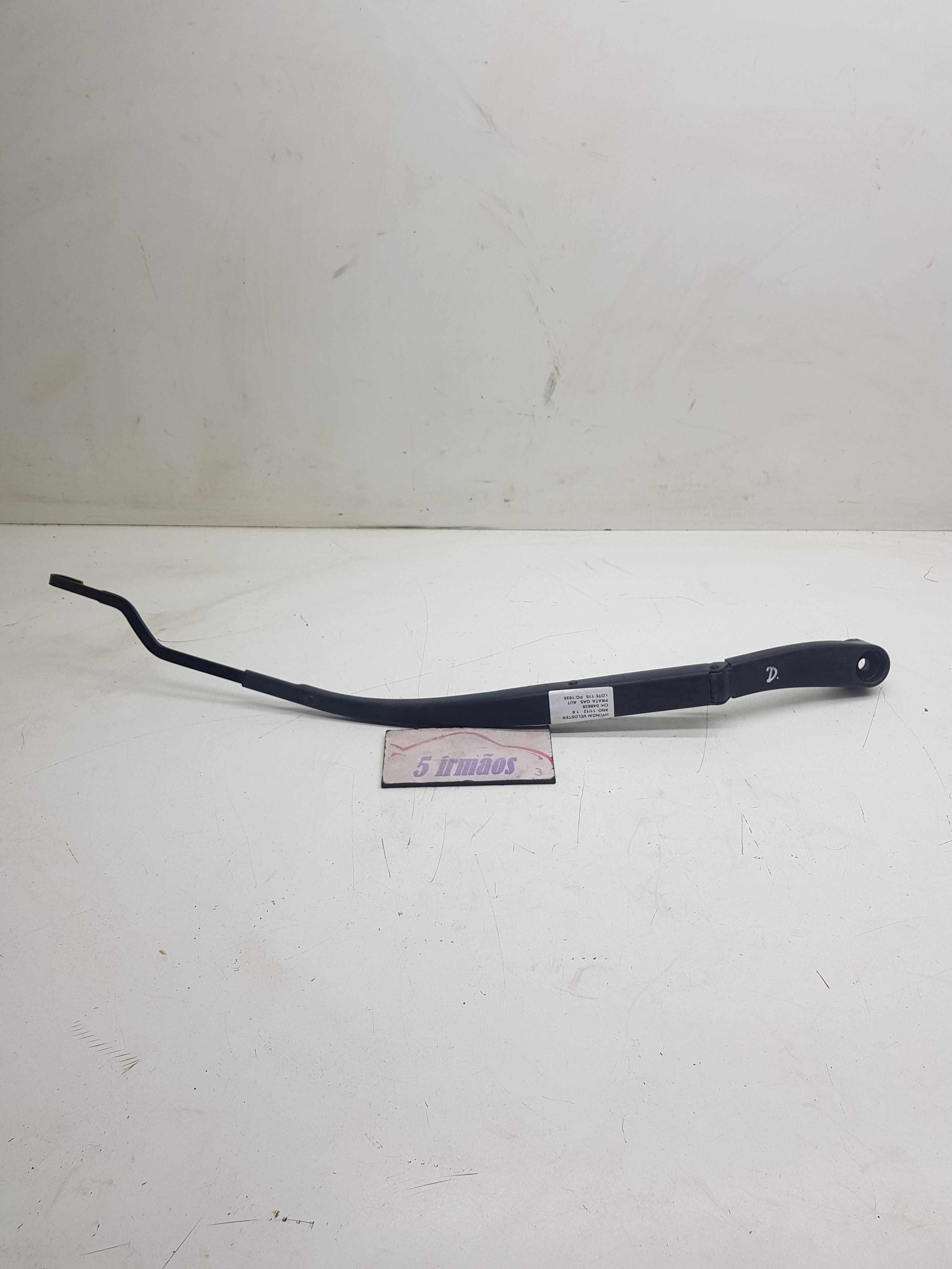 Braço Direito Limpador Parabrisa Hyundai Veloster 1.6 2012