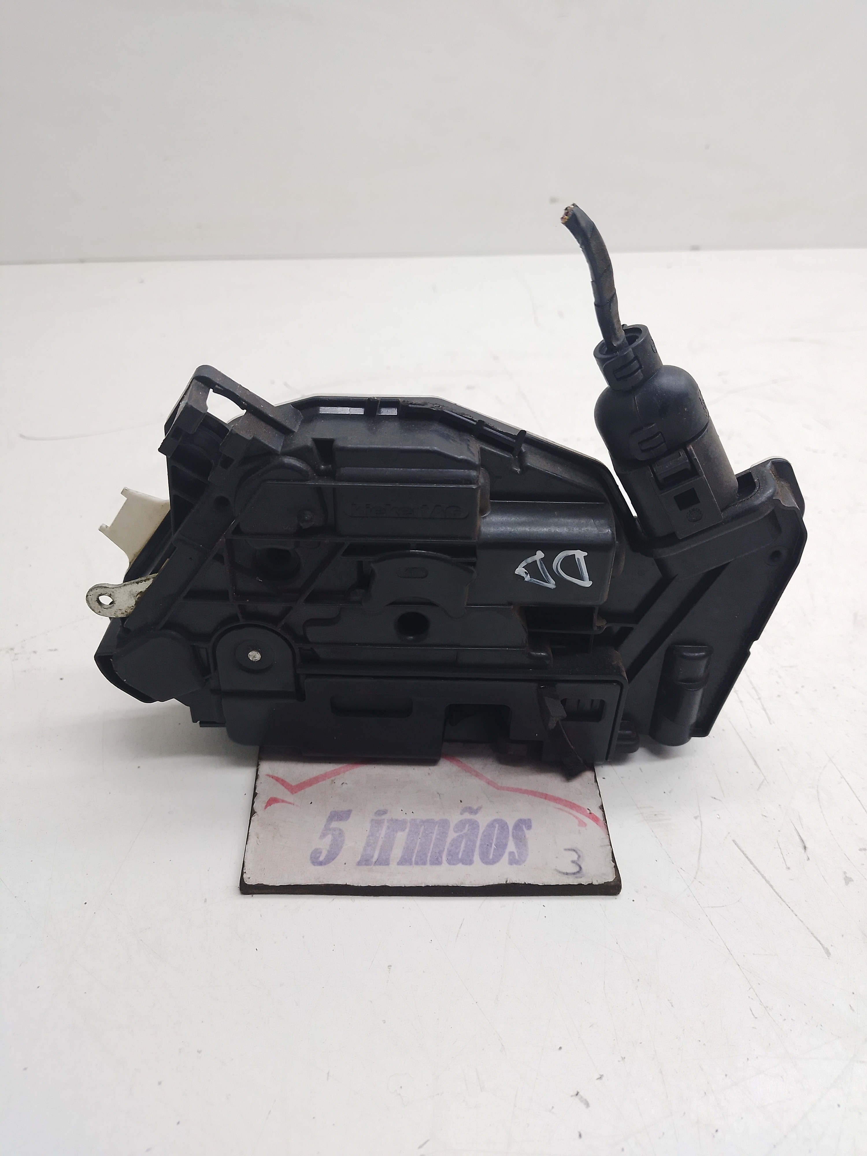 Fechadura Porta Dianteira Direita Vw Tiguan Tsi 2.0 2012