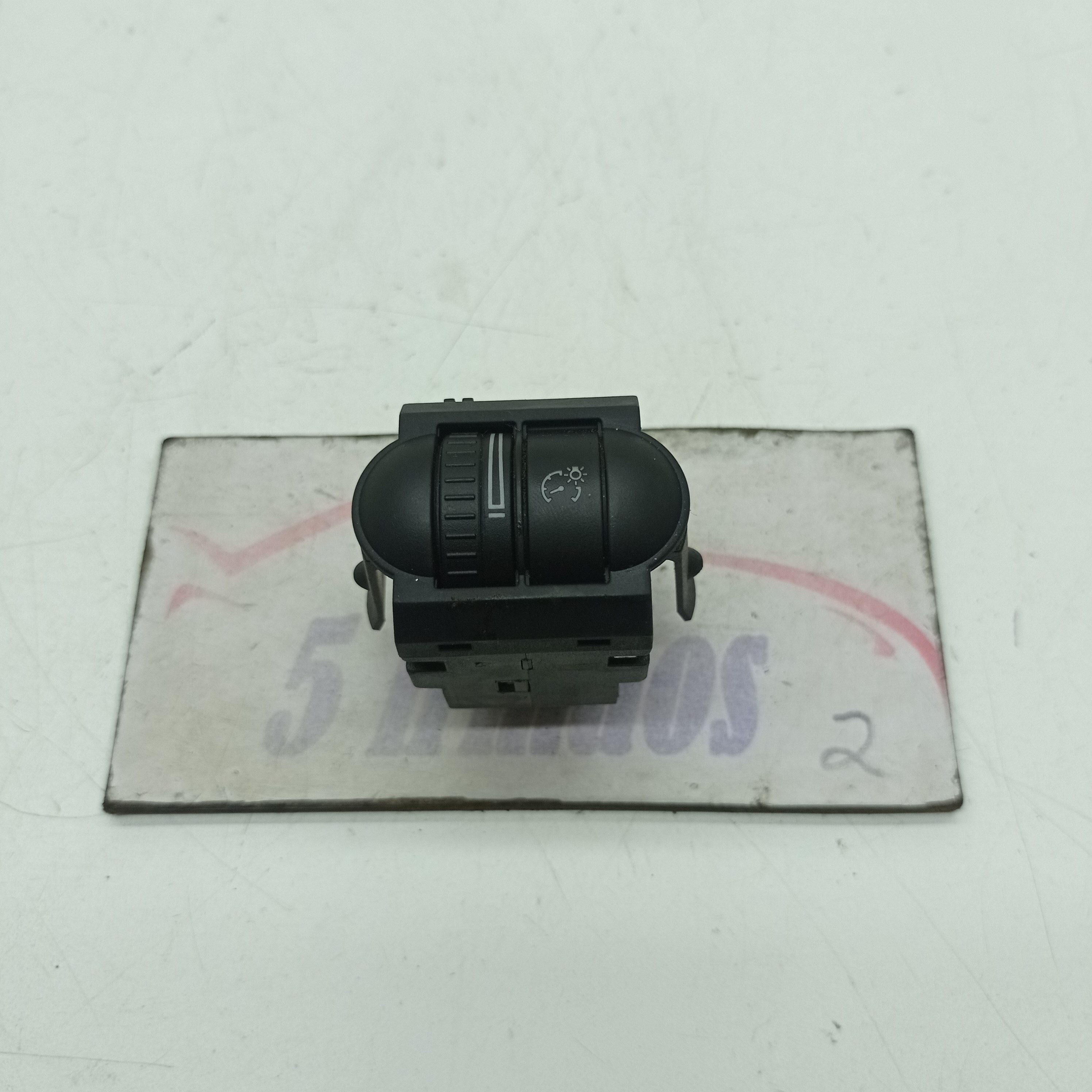 Botão Ajuste Luz Painel Vw Jetta Tsi 2.0 2012 Nº1k0941334b