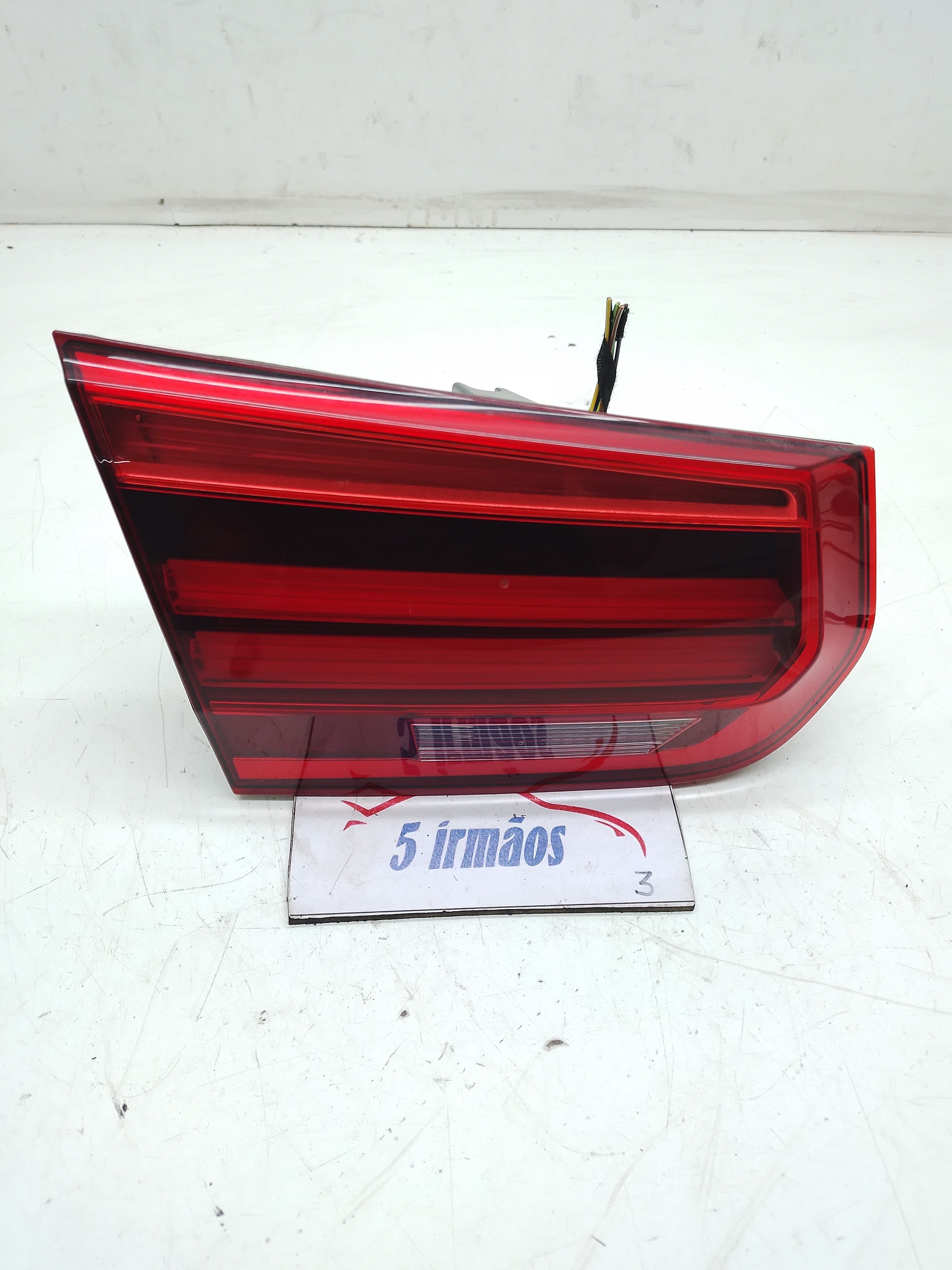 Lanterna Esquerda Led Tampa Traseira Bmw 320i 2.0 2017
