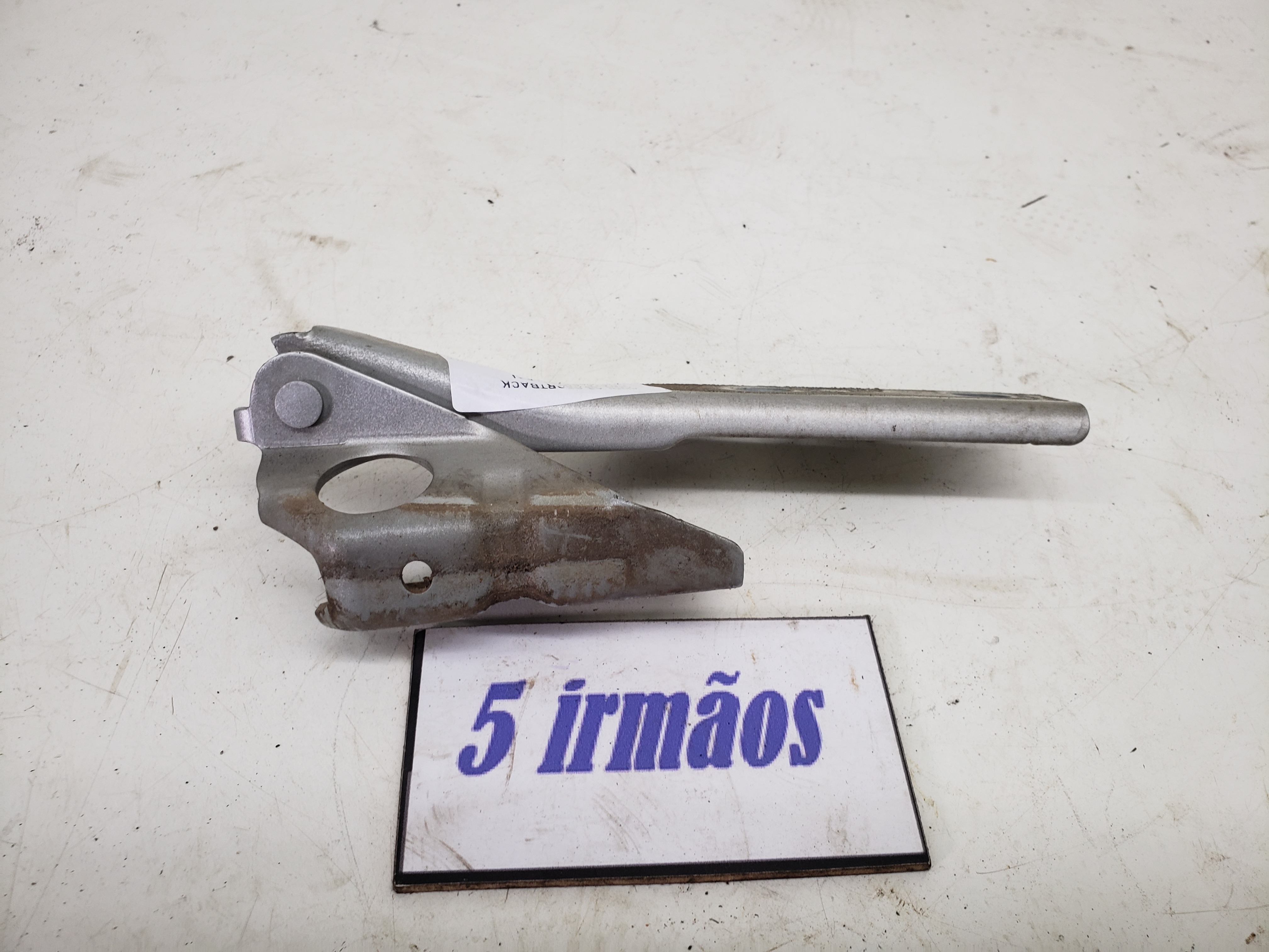 Dobradiça Direita Capô Audi A3 Sportback 2.0 2009 / 2010