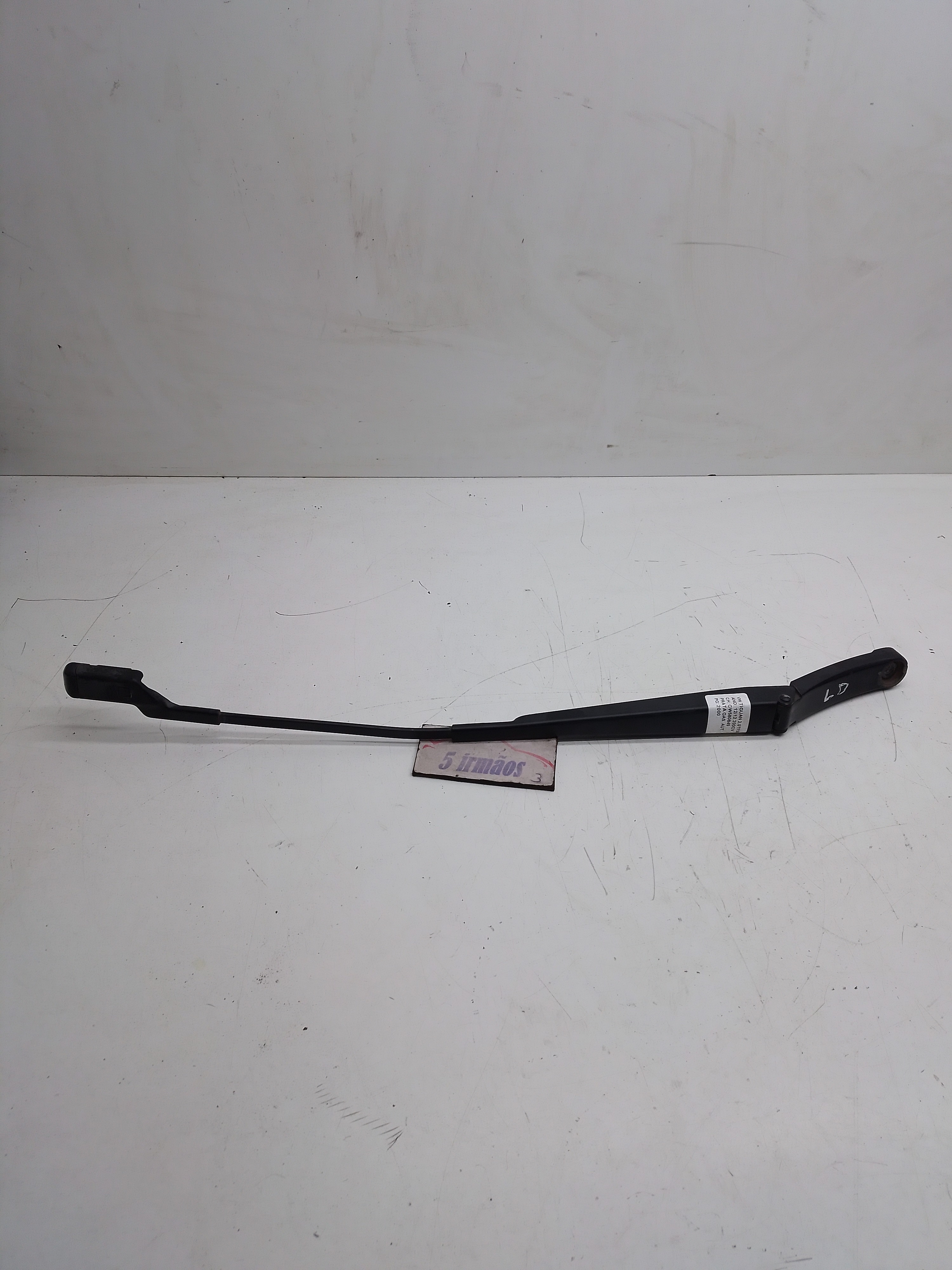 Braço Direito Limpador Parabrisa Vw Tiguan Tsi 2.0 2012