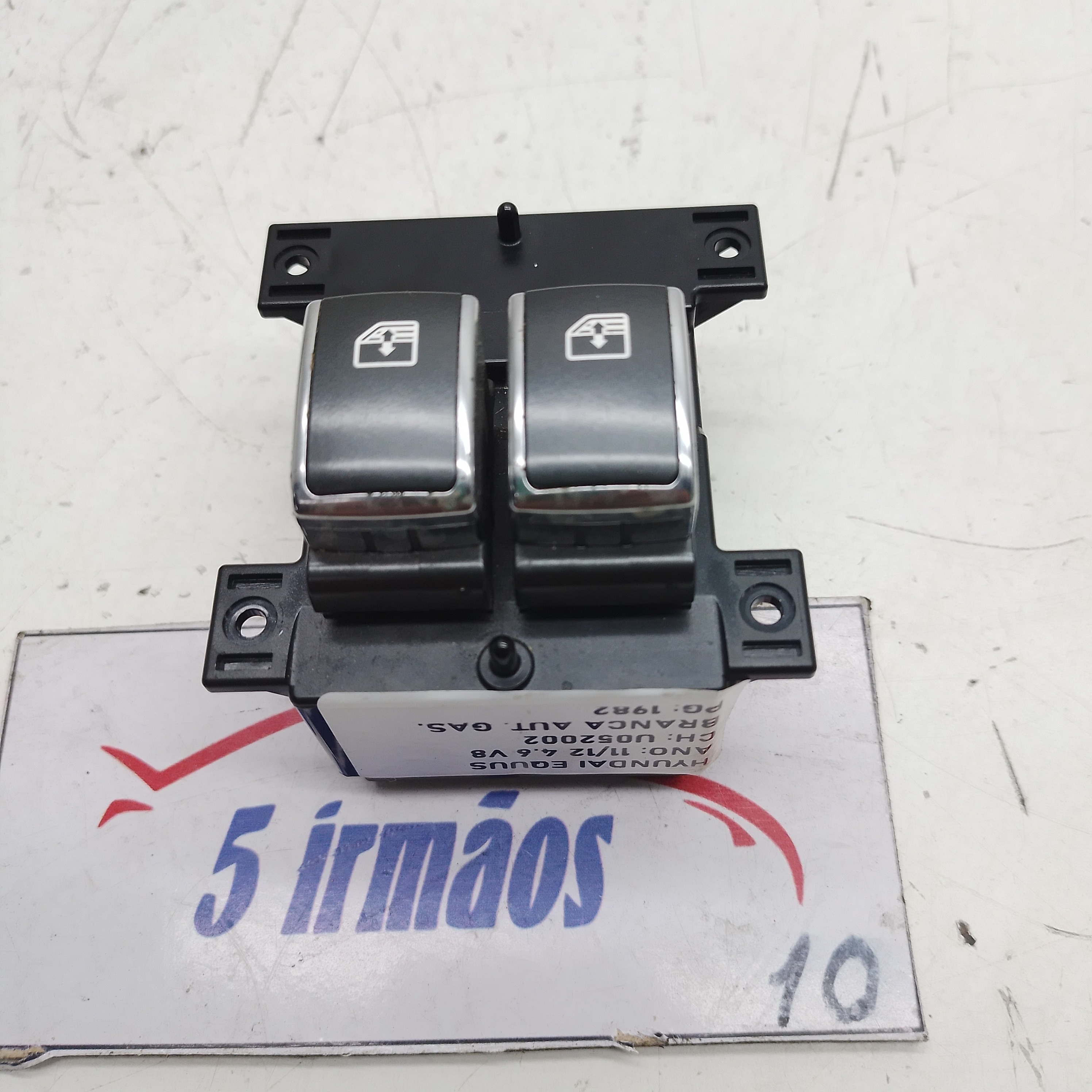 Botão Comando Vidro Traseiro Direito Equus 4.6 V8 2012