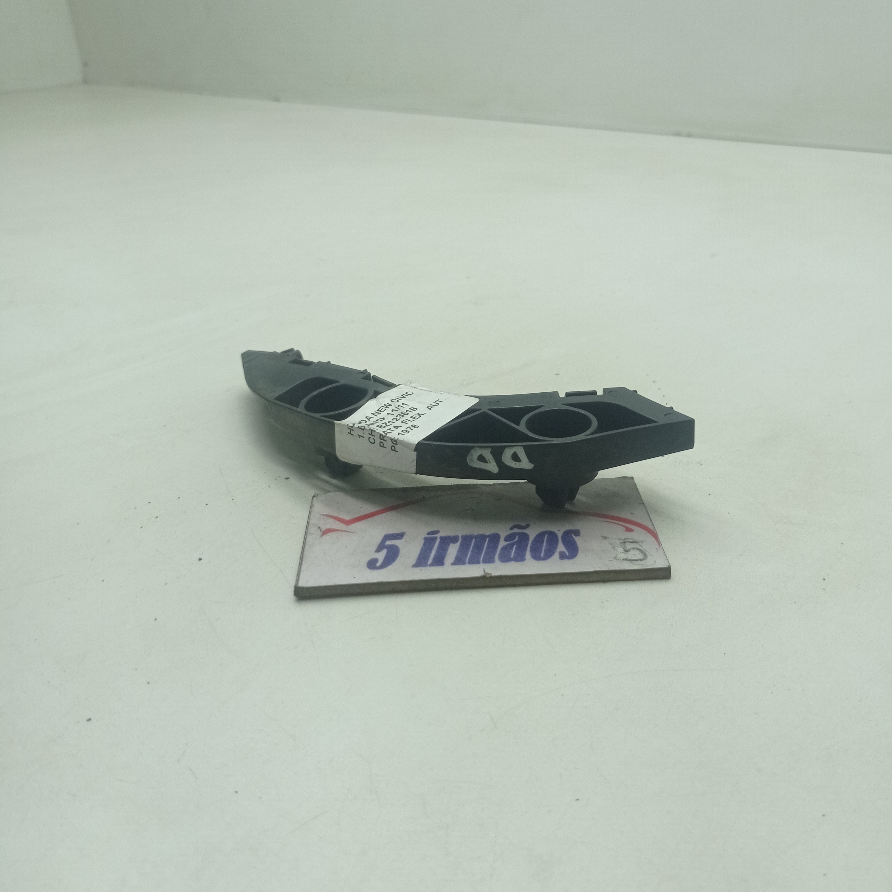 Guia Parachoque Dianteiro Direito Honda New Civic 1.8 2011