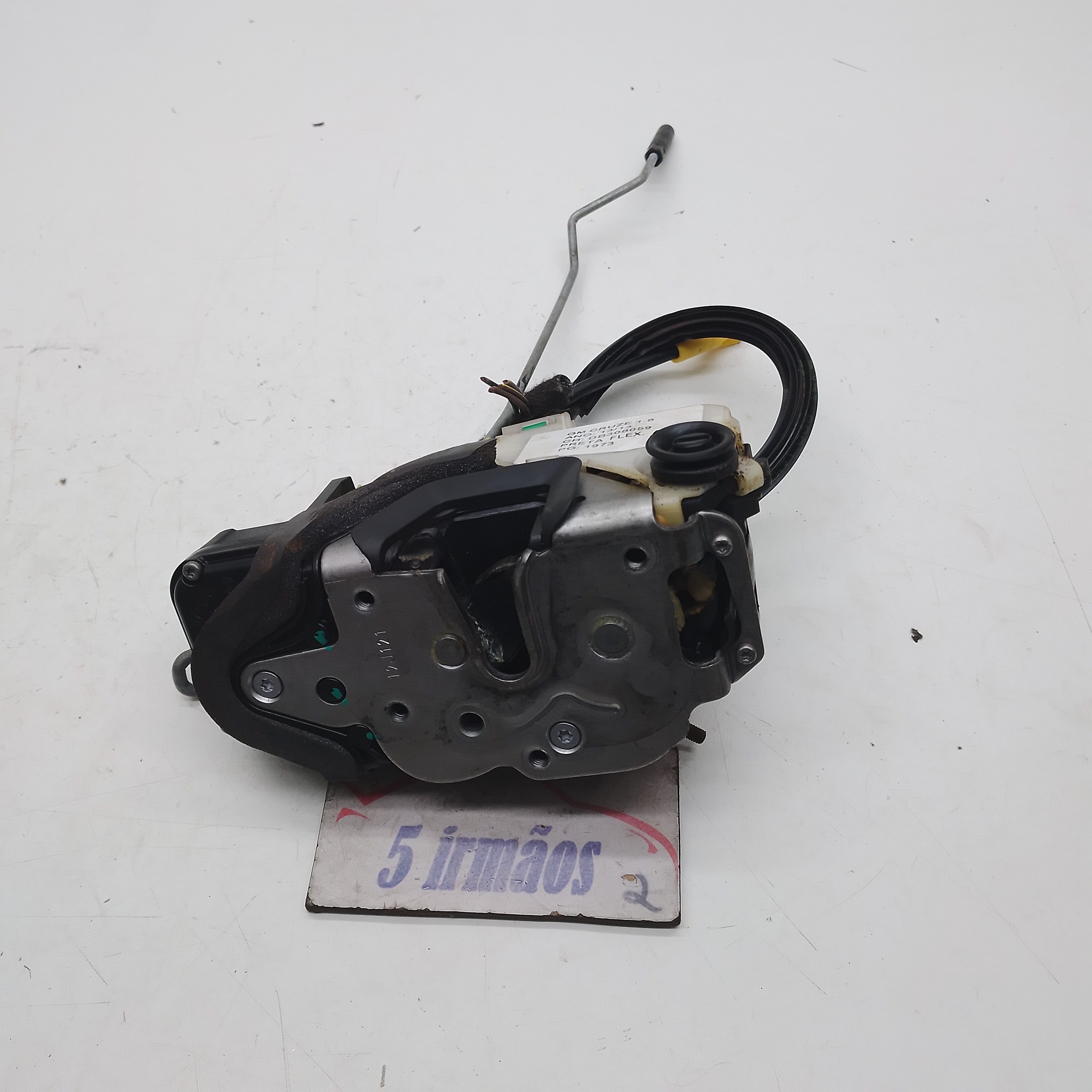 Fechadura Porta Traseira Esquerda Gm Cruze 1.8 2013 / 2014
