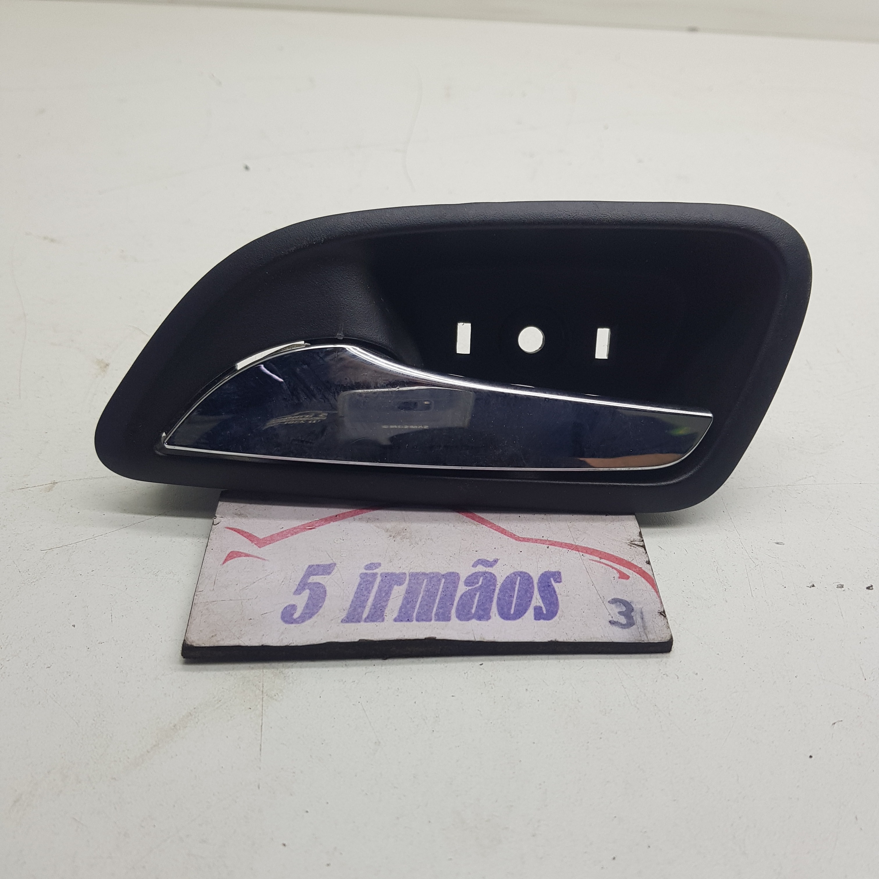 Maçaneta Interna Traseira Esquerda Gm Cruze Ltz 1.8 2014