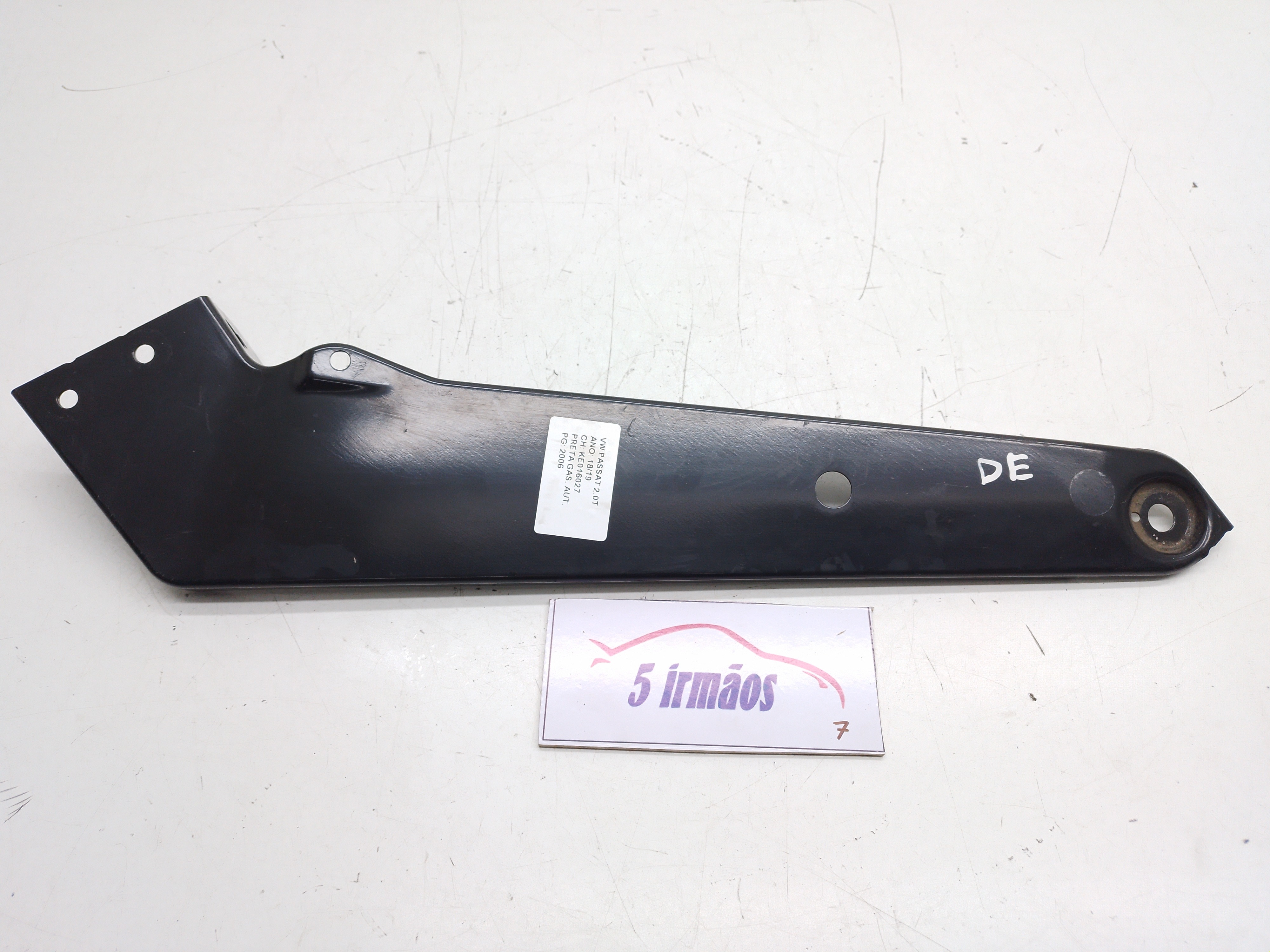 Suporte Parachoque Dianteiro Esquerdo Passat Tsi 2.0 2019