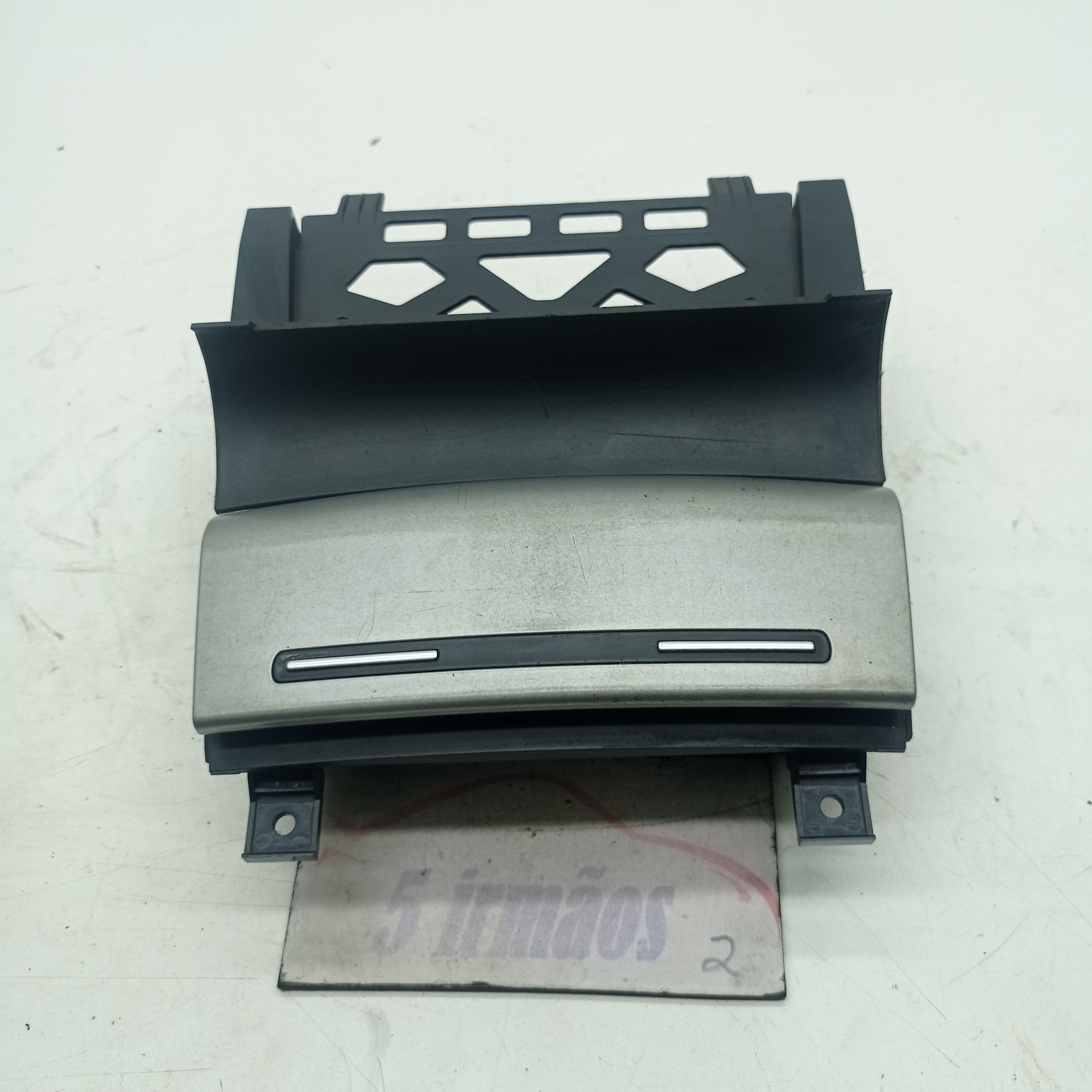 Porta Objetos Audi A3 Sportback 2.0 Turbo 2010 N8p0857951 Prata