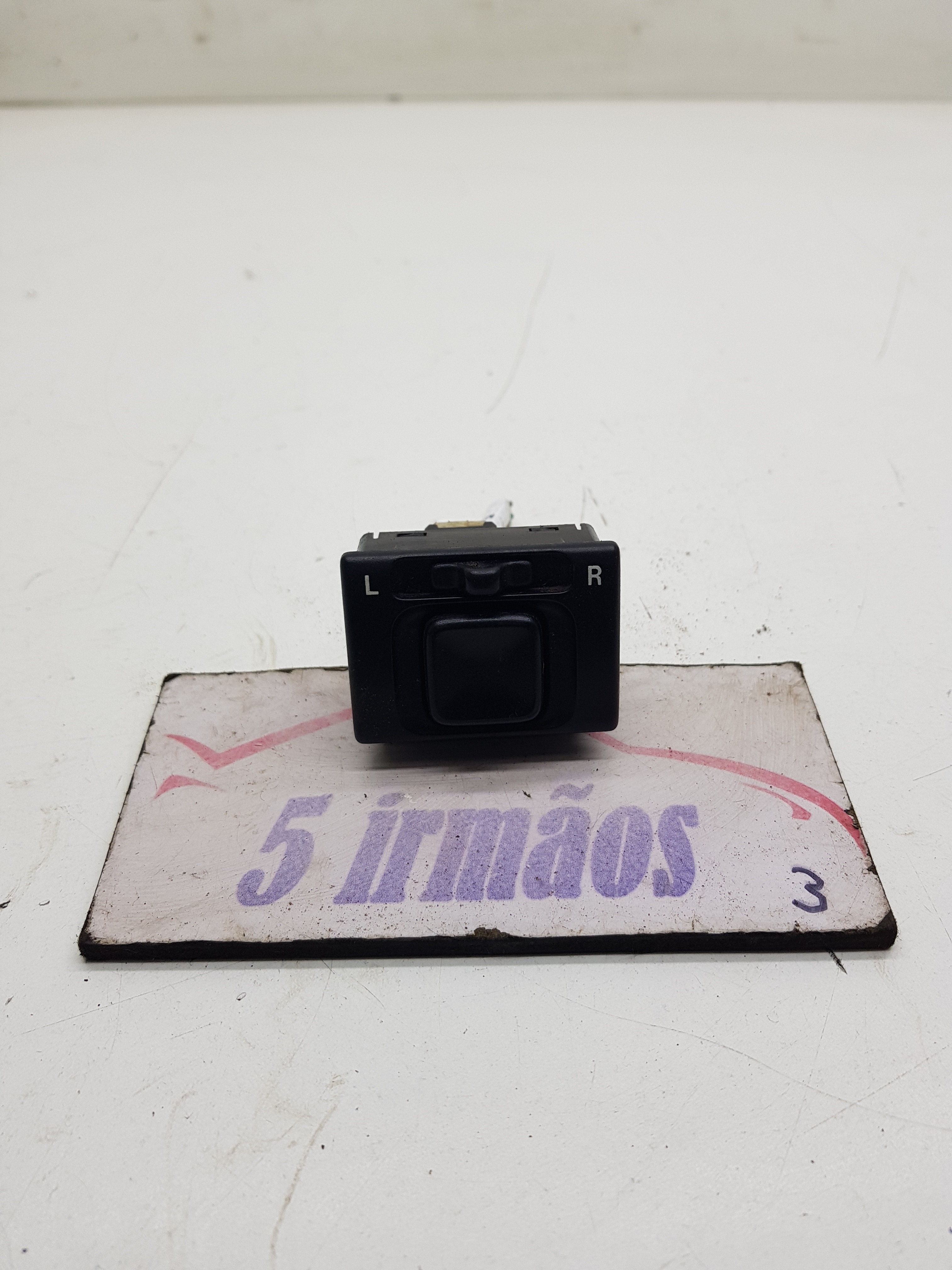Botão Ajuste Retrovisor Chevrolet Tracker 2.0 2001