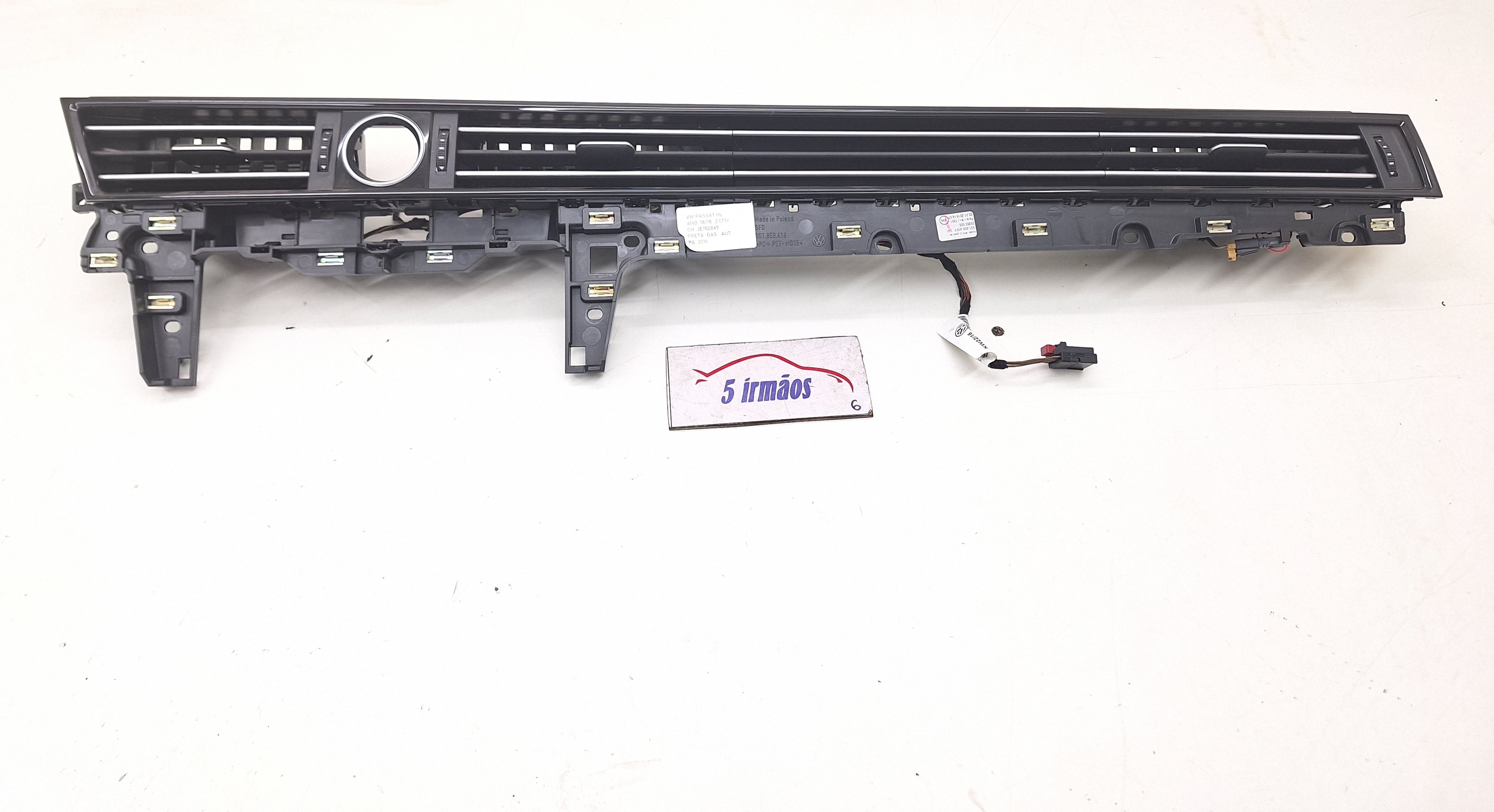 Acabamento Difusor Painel S/relógio Vw Passat Tsi 2.0 2018