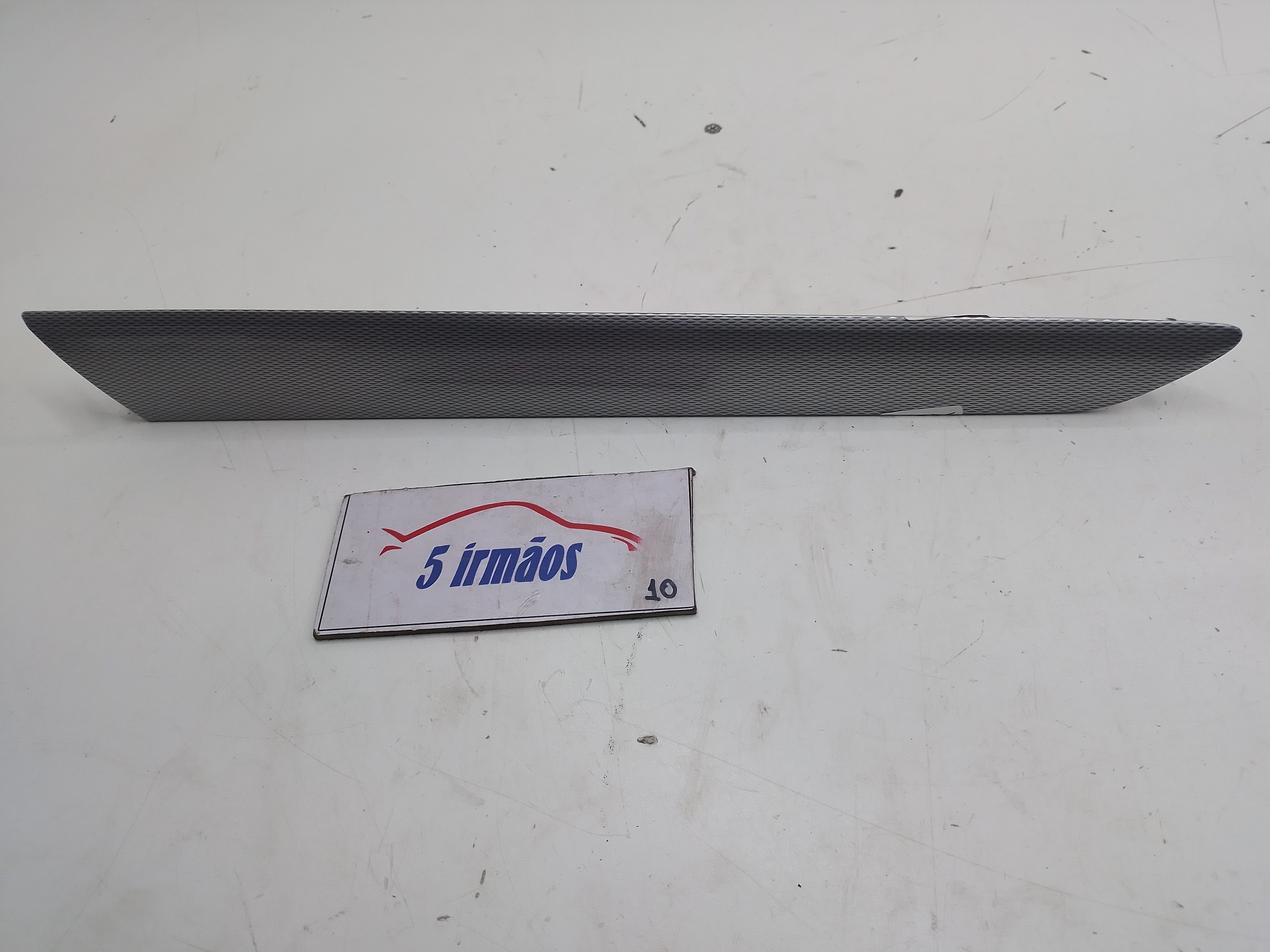 Acabamento Porta Traseira Direita Vw Jetta Tsi 1.4 2016
