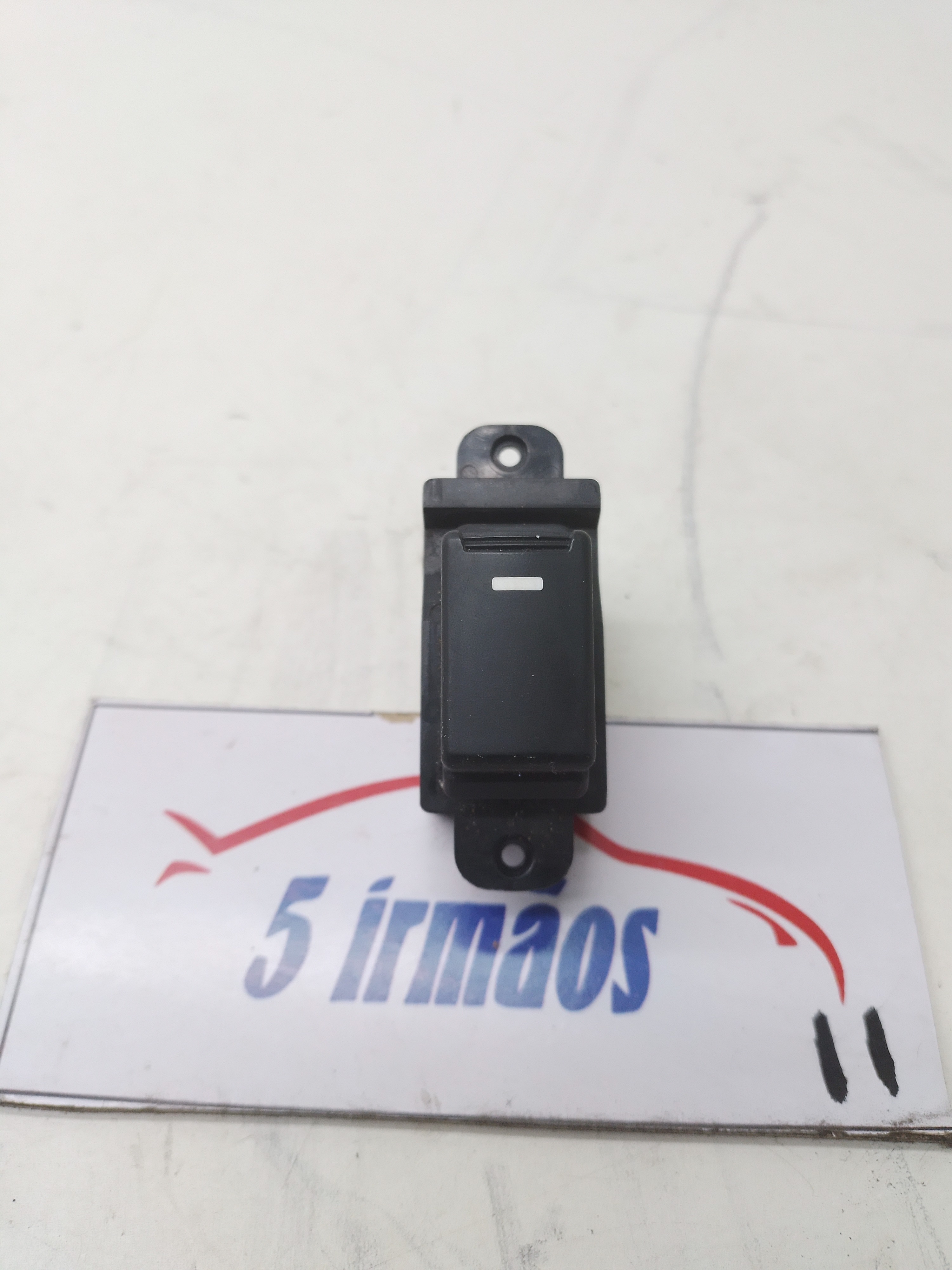 Botão Vidro Traseiro Direito Kia Sorento 3.5 2014 / 2015