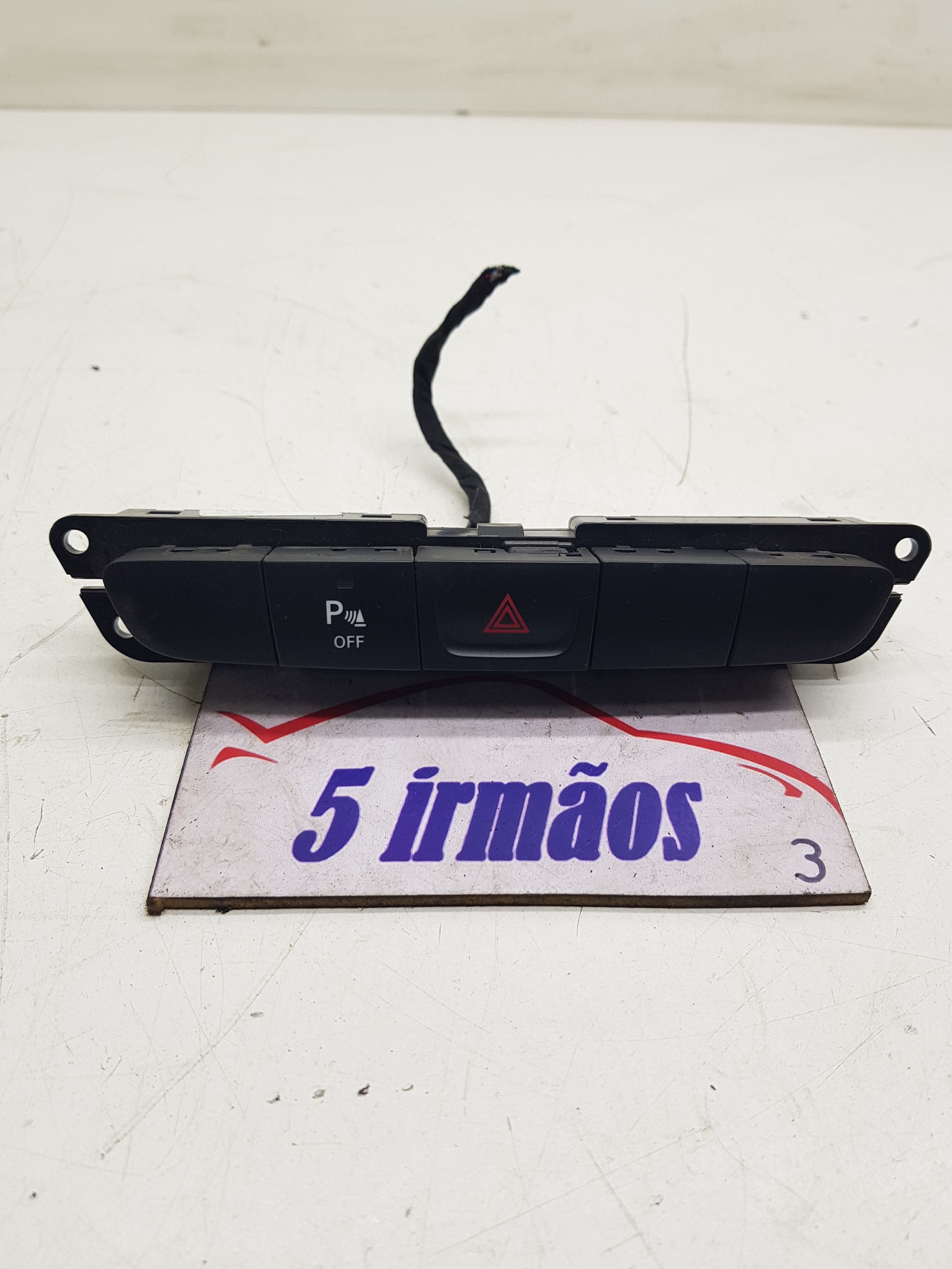 Botão Pisca Alerta Jeep Cherokee 3.2 2014 / 2015 68164099ab
