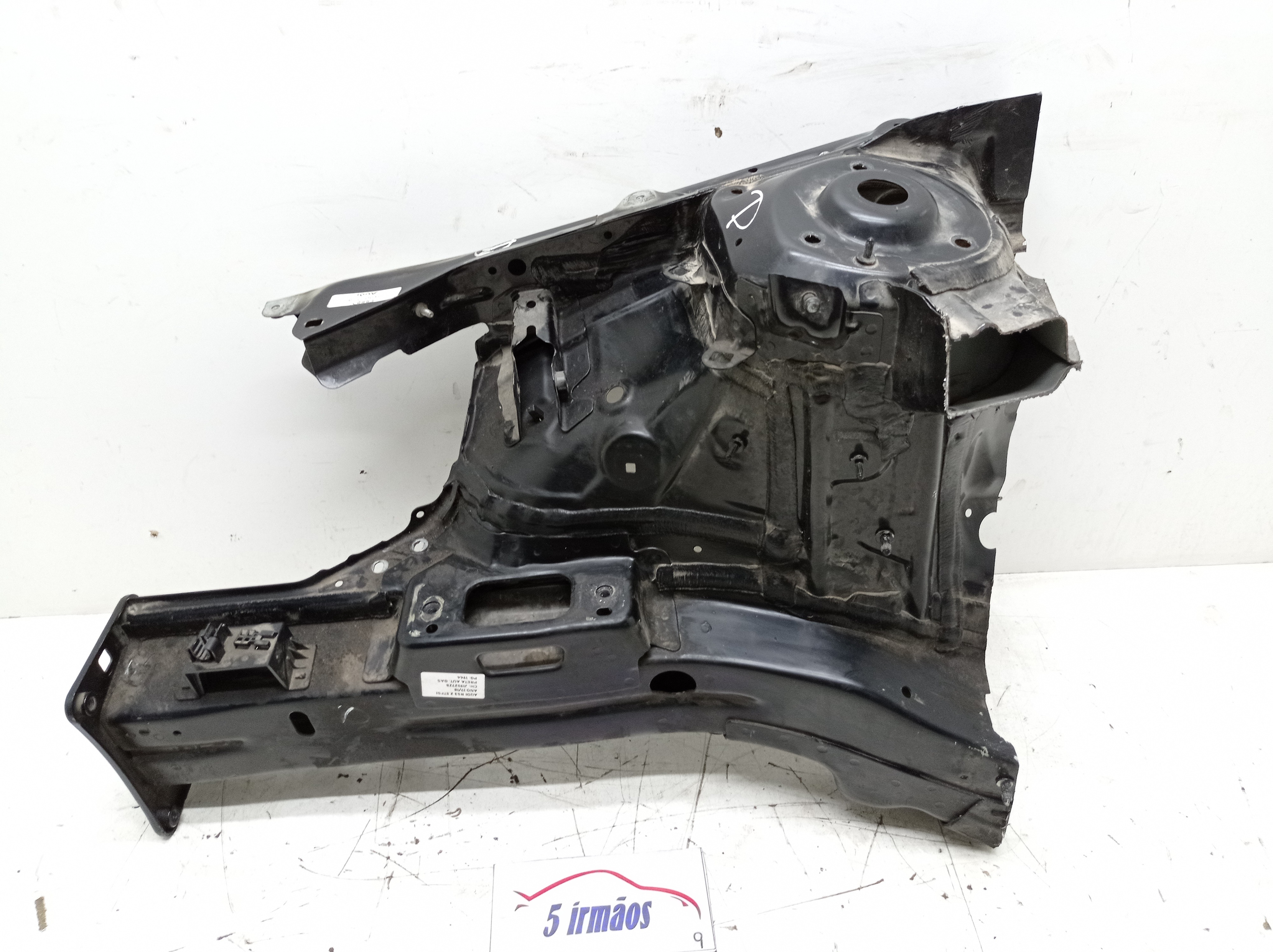 Longarina Direita Audi Rs3 / A3 2017 / 2018
