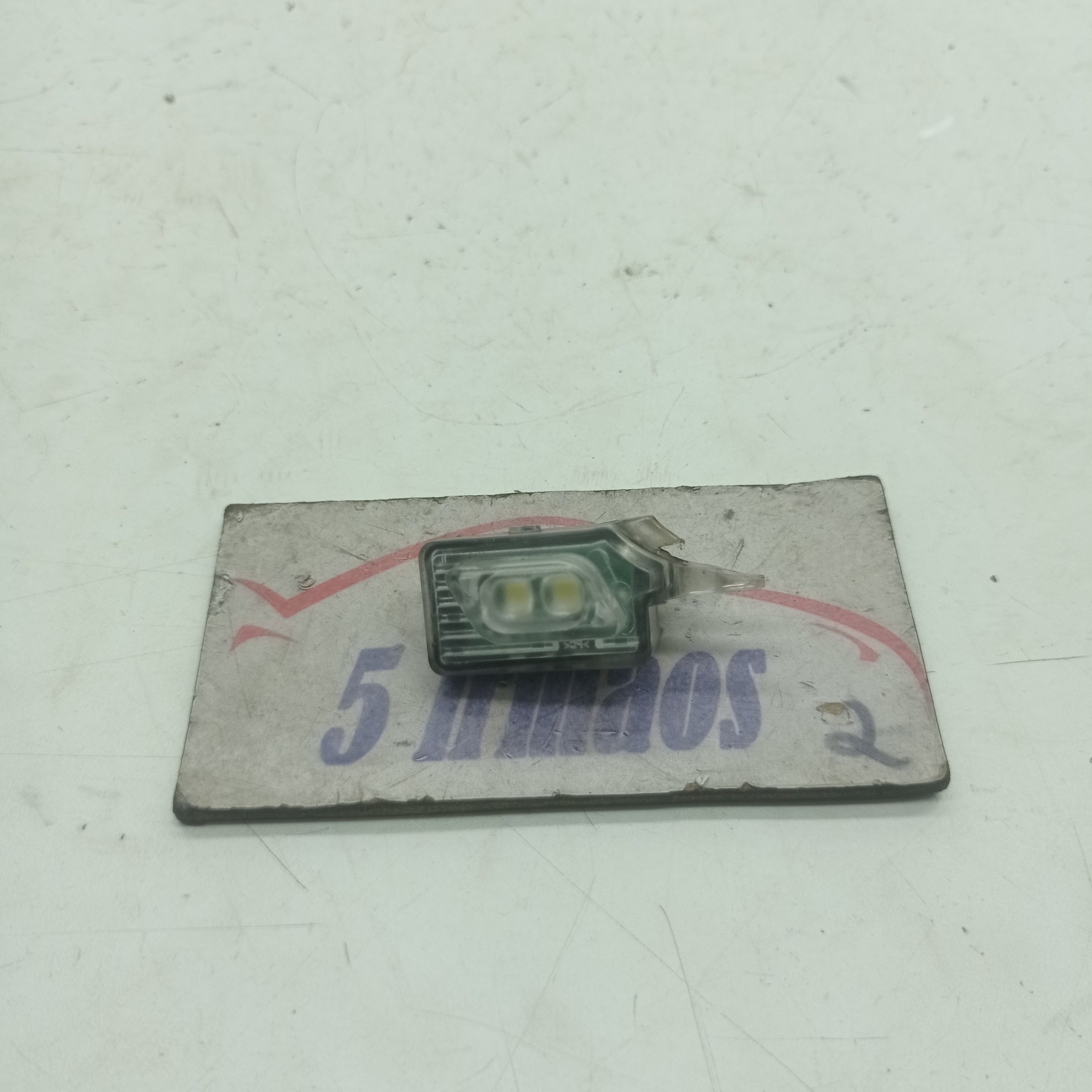 Luz Cortesia Porta Dianteira Esquerda Audi A4 Tfsi 2.0 2018