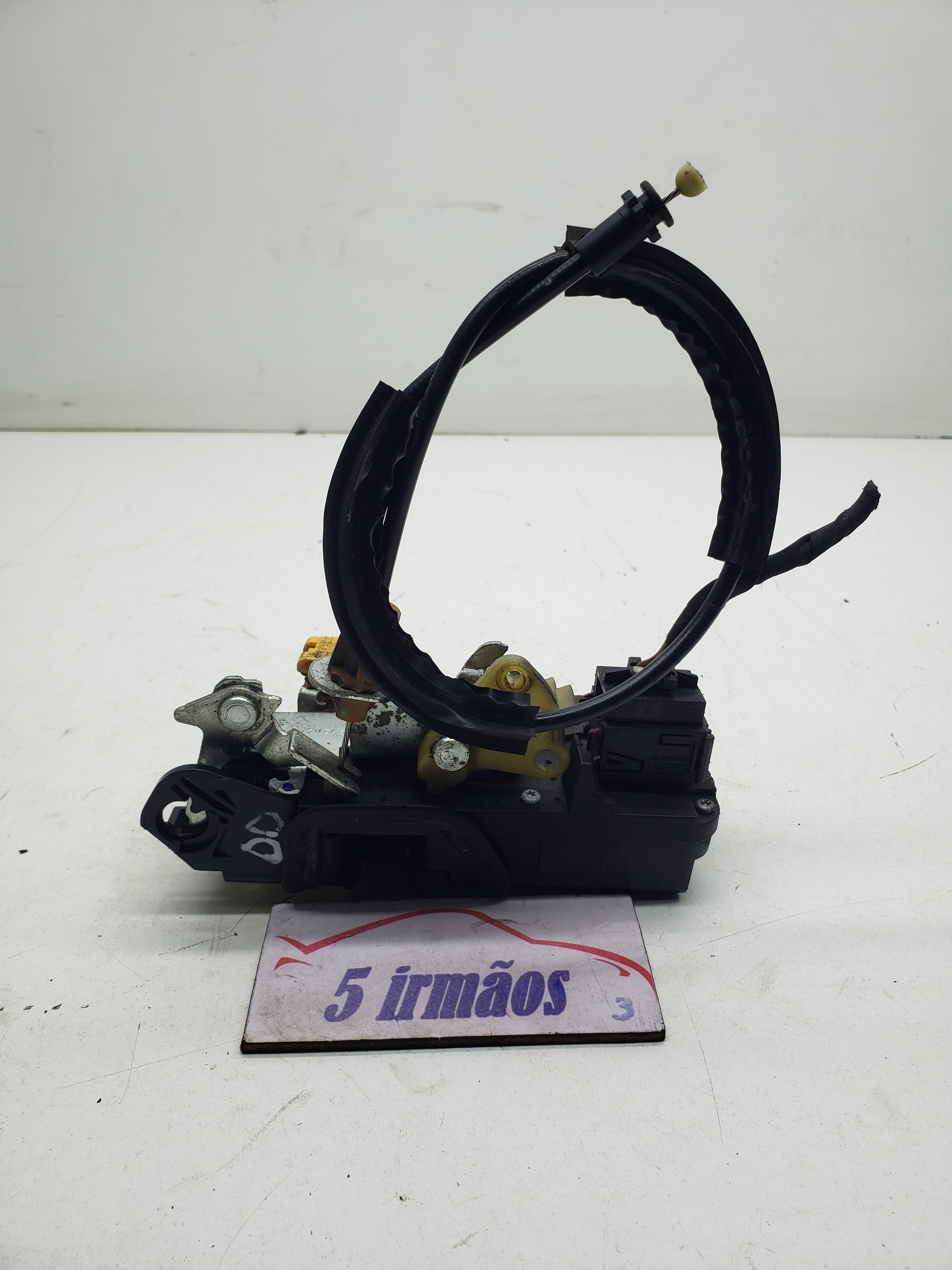 Fechadura Porta Dianteira Direita Gm Captiva Sport 2009 2010
