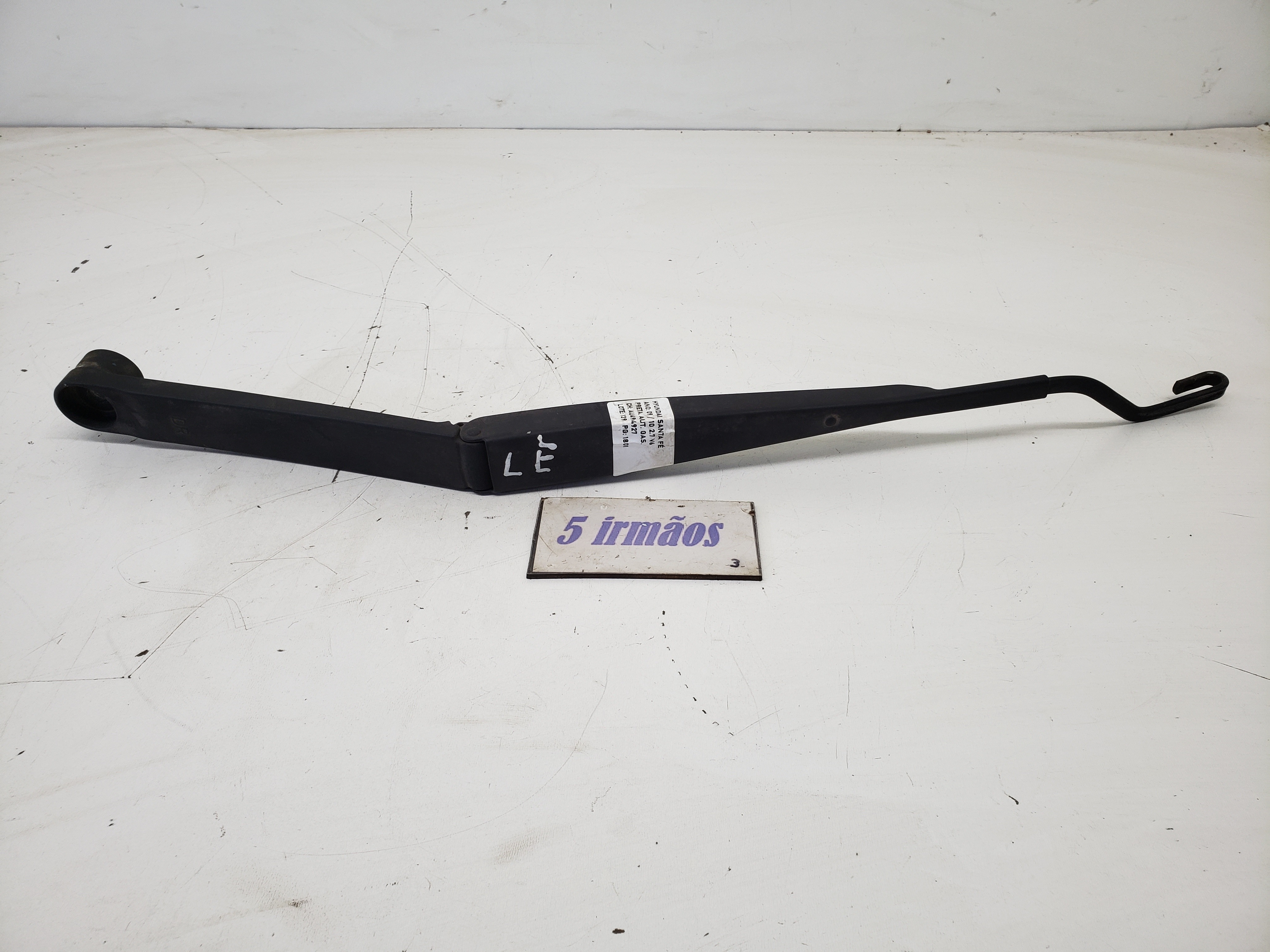 Braço Esquerdo Limpador Parabrisa Hyundai Santa Fé 2.7 2010