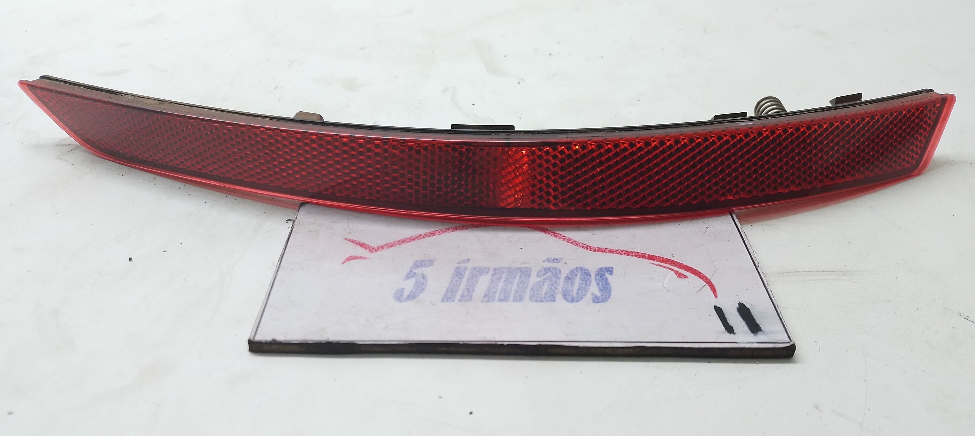 Olho Gato Traseiro Direito Audi A4 2.0 2016 / 2017  Vermelho