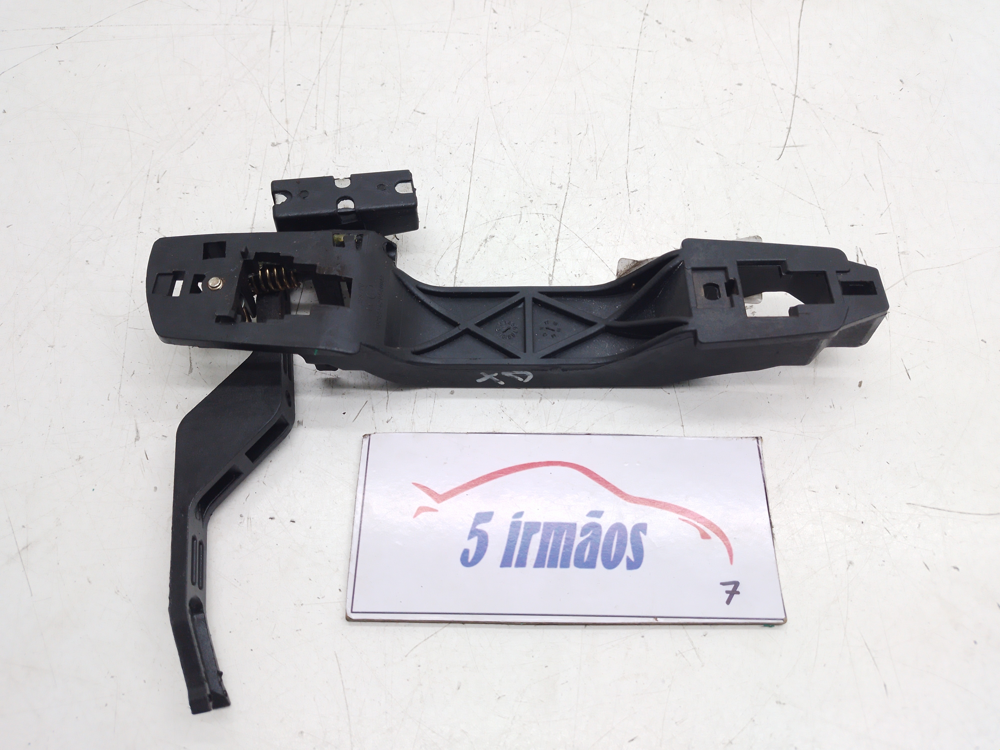 Suporte Maçaneta Traseira Direita Lifan X60 1.8 2018 / 2019 Preto Traseira