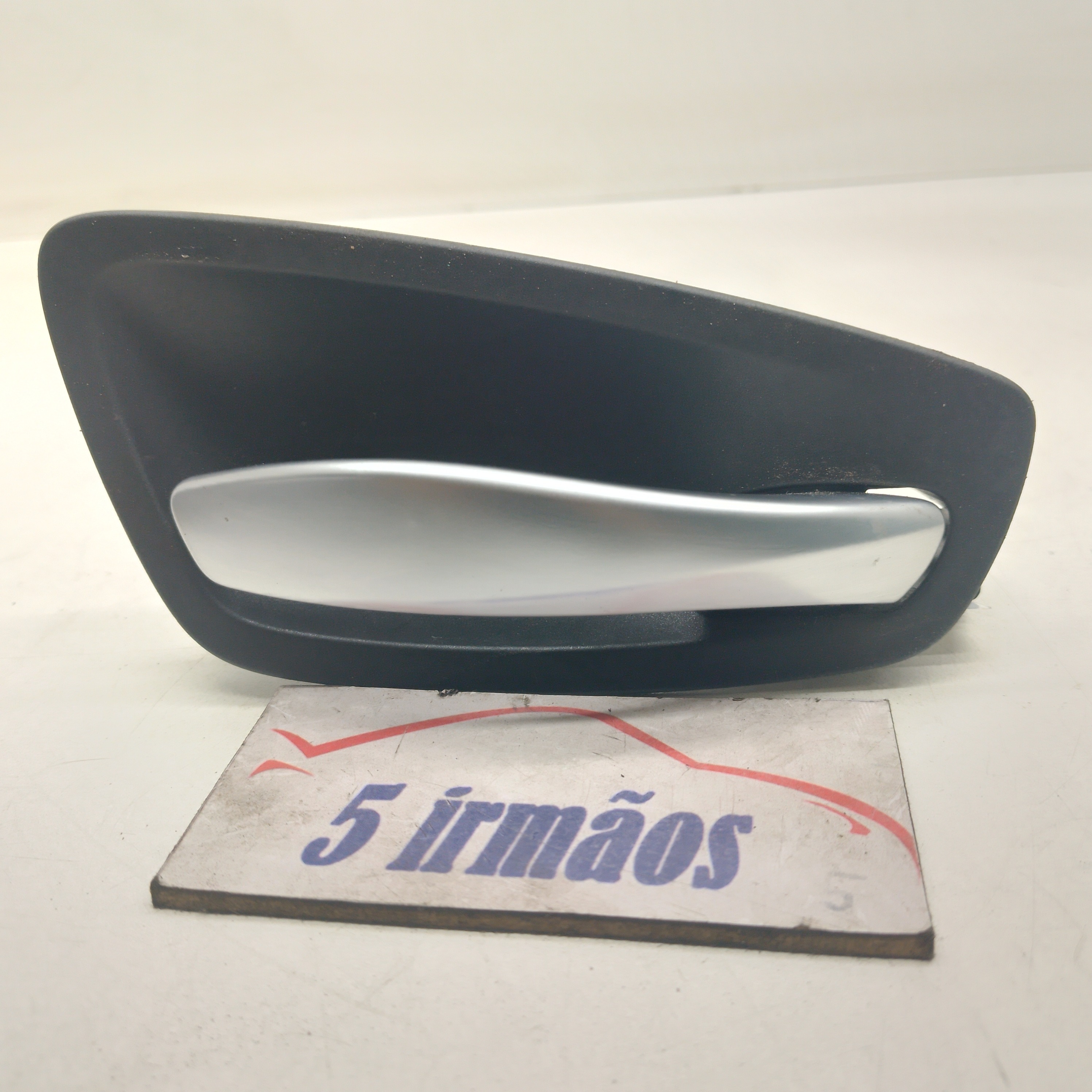 Maçaneta Interna Traseira Direita Bmw 118 2.0 Asp 2009 2010  Preto