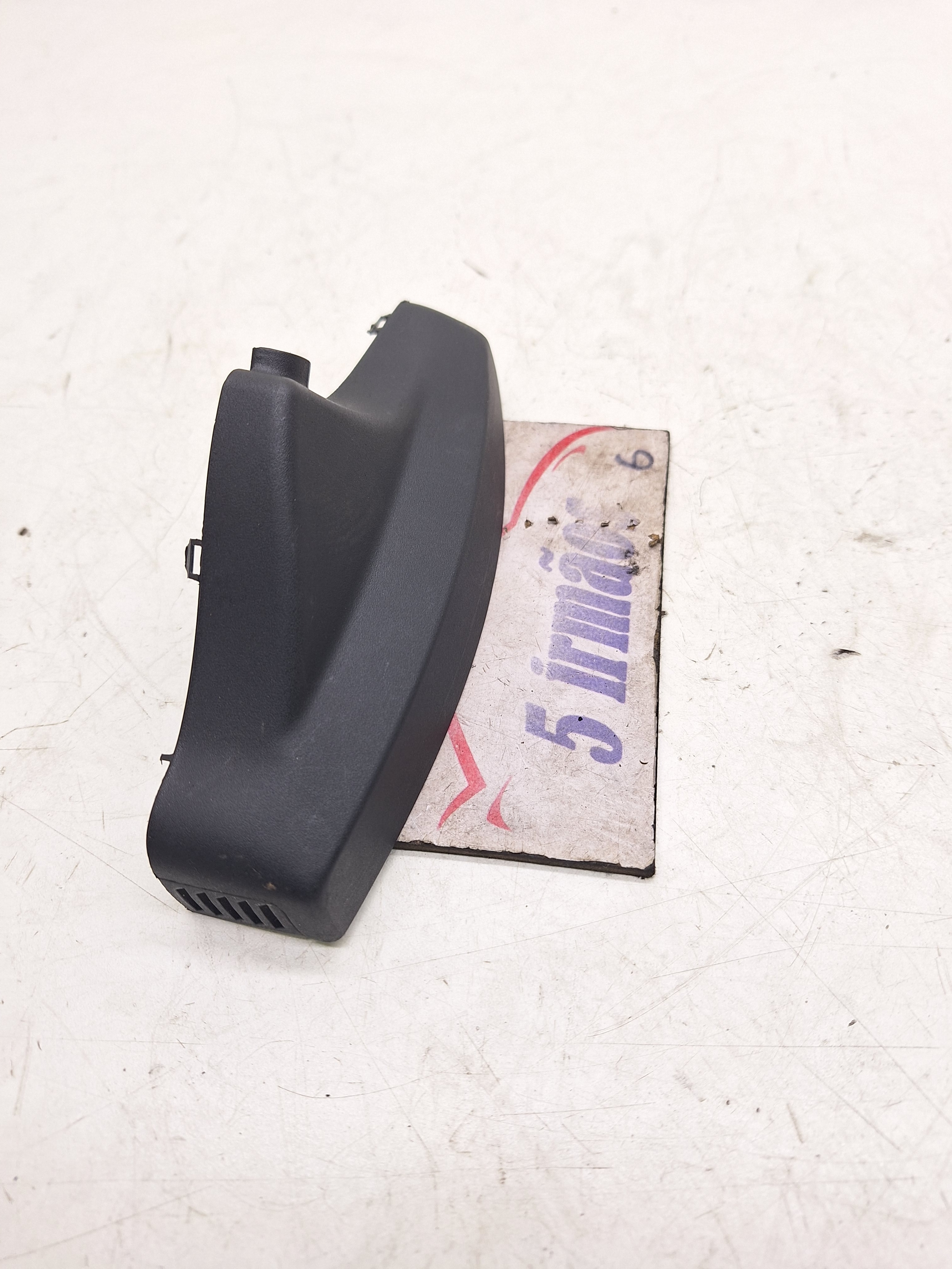 Moldura Retrovisor Lado Direito Bmw X1 2.0 Turbo 2015  Preto