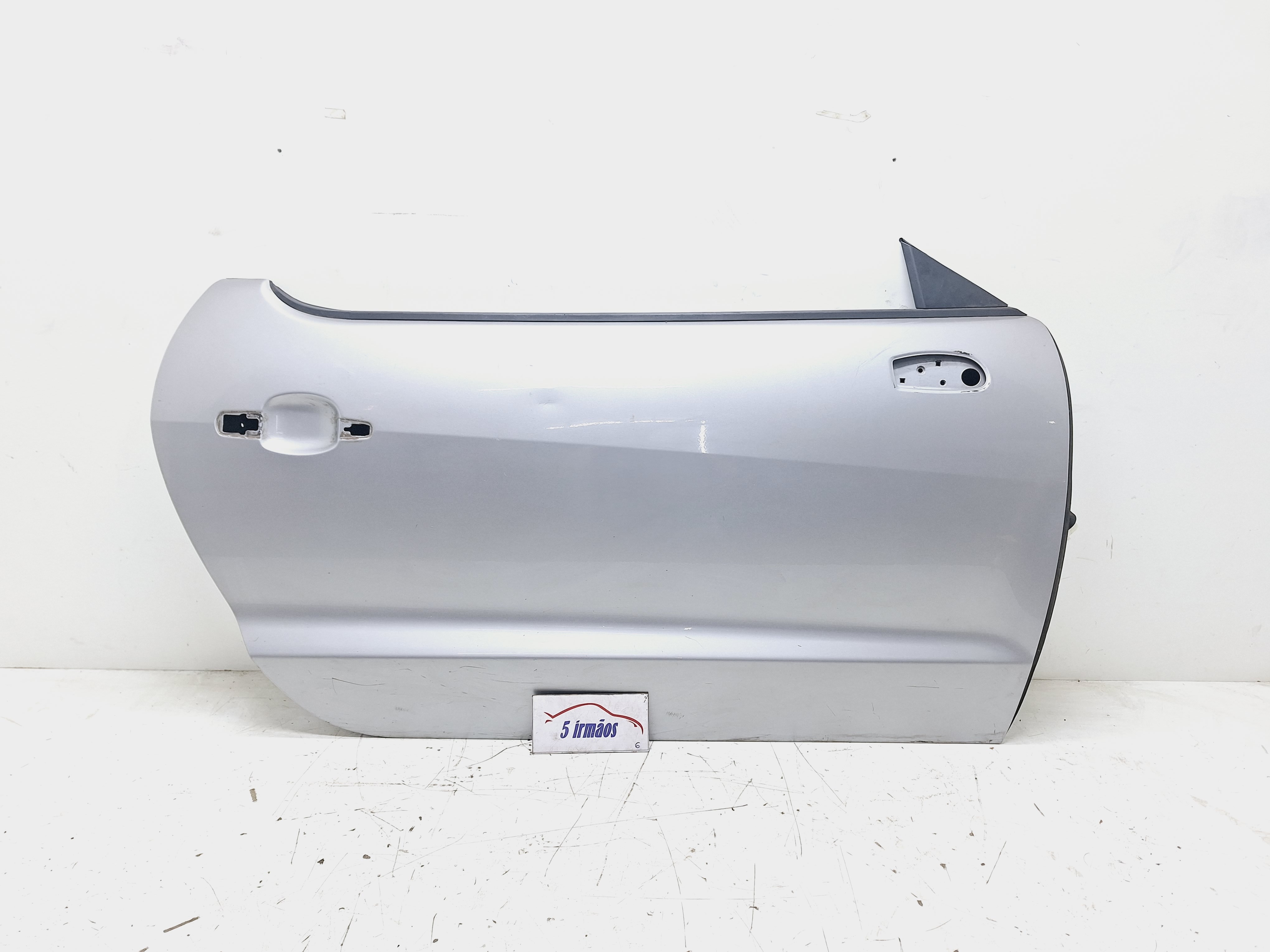 Porta Direita Peugeot Rcz 1.6 Thp 2012/ 2013  Dianteira Esquerdo Prateado