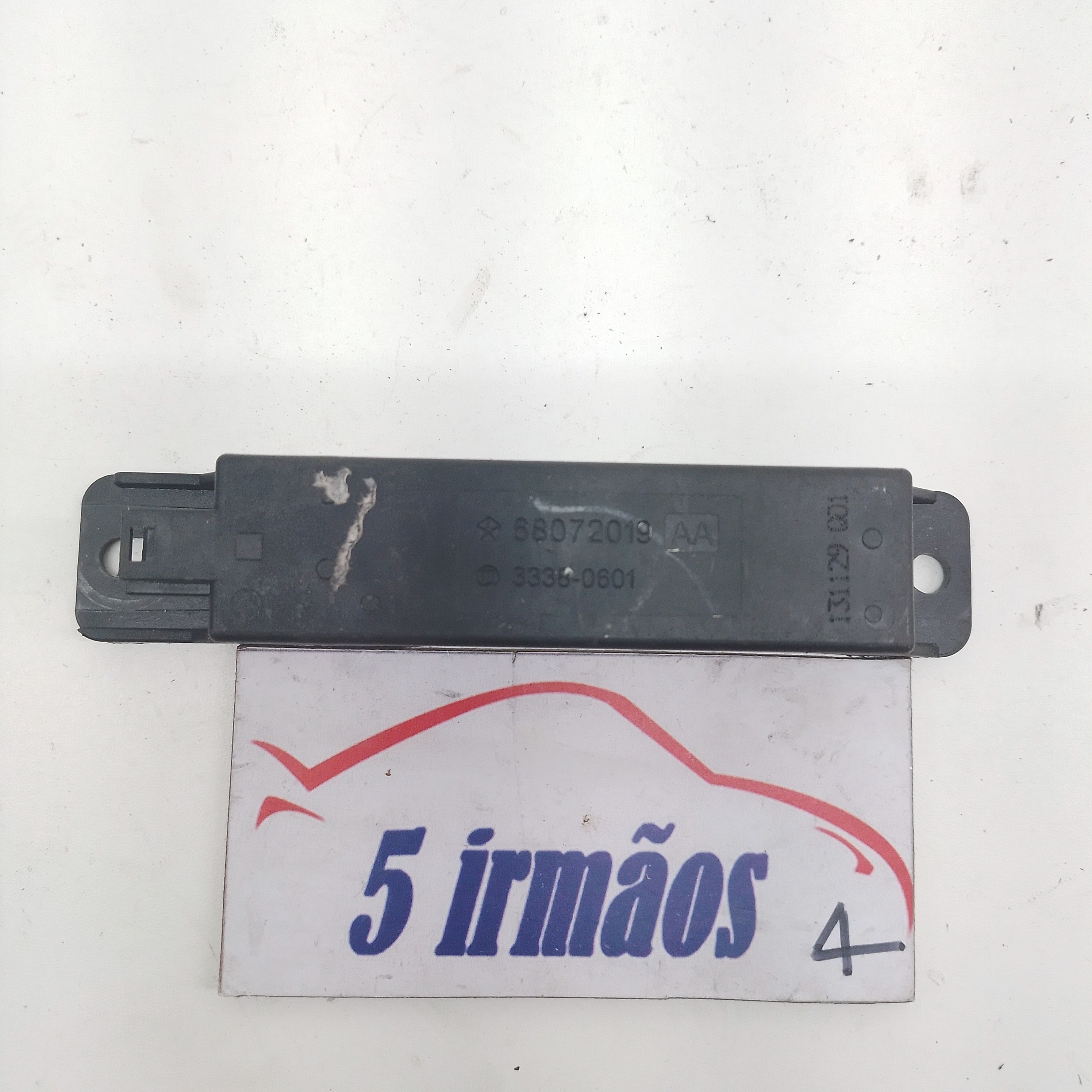 Módulo Keyless Chrysler Town Country 3.6 2014 2015