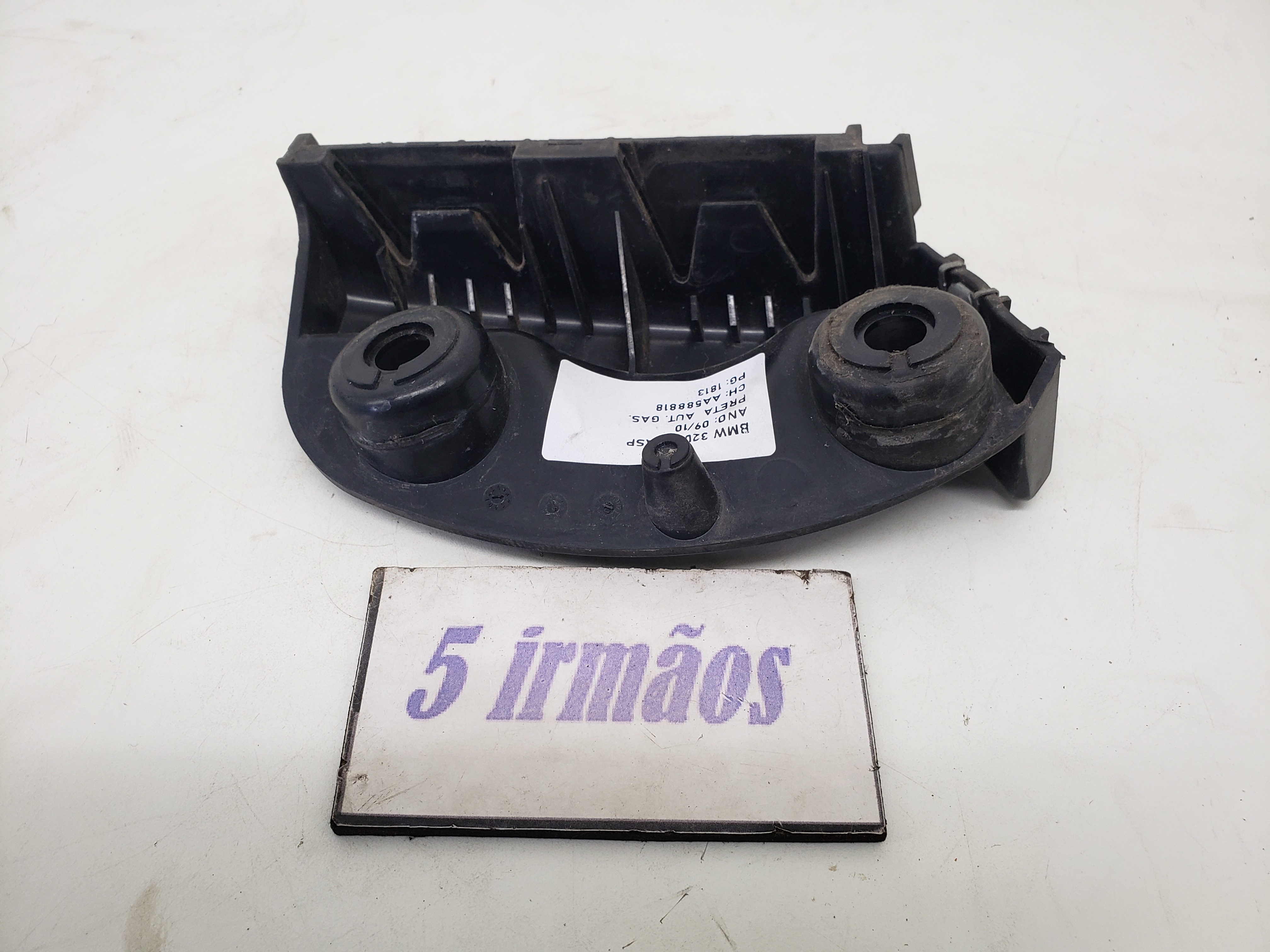Guia Direita Parachoque Traseiro Bmw 320i 2.0 Asp 2009 2010