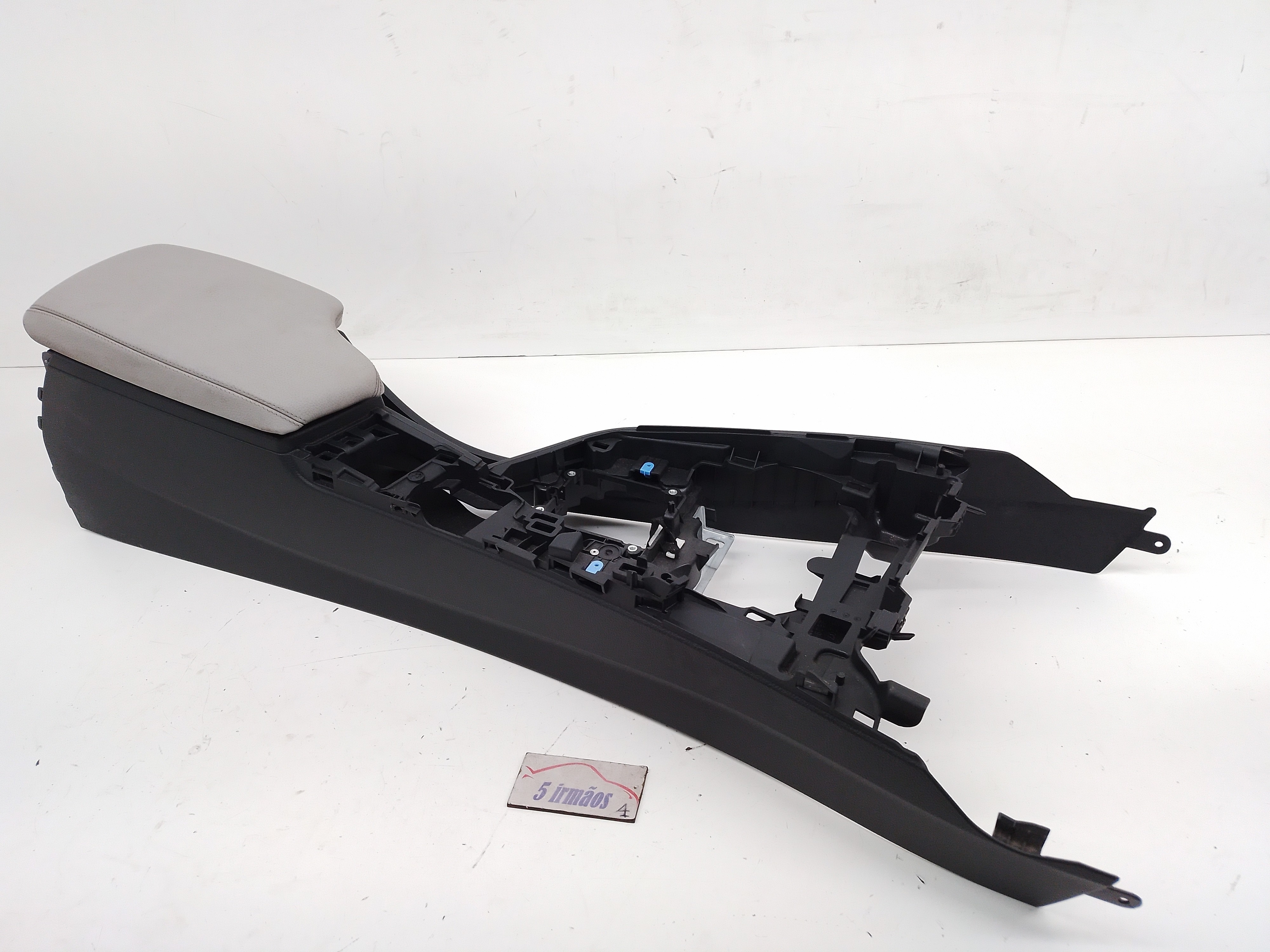 Console Central C/ Apoio Braço 328i 2.0 Turbo 2013 2014