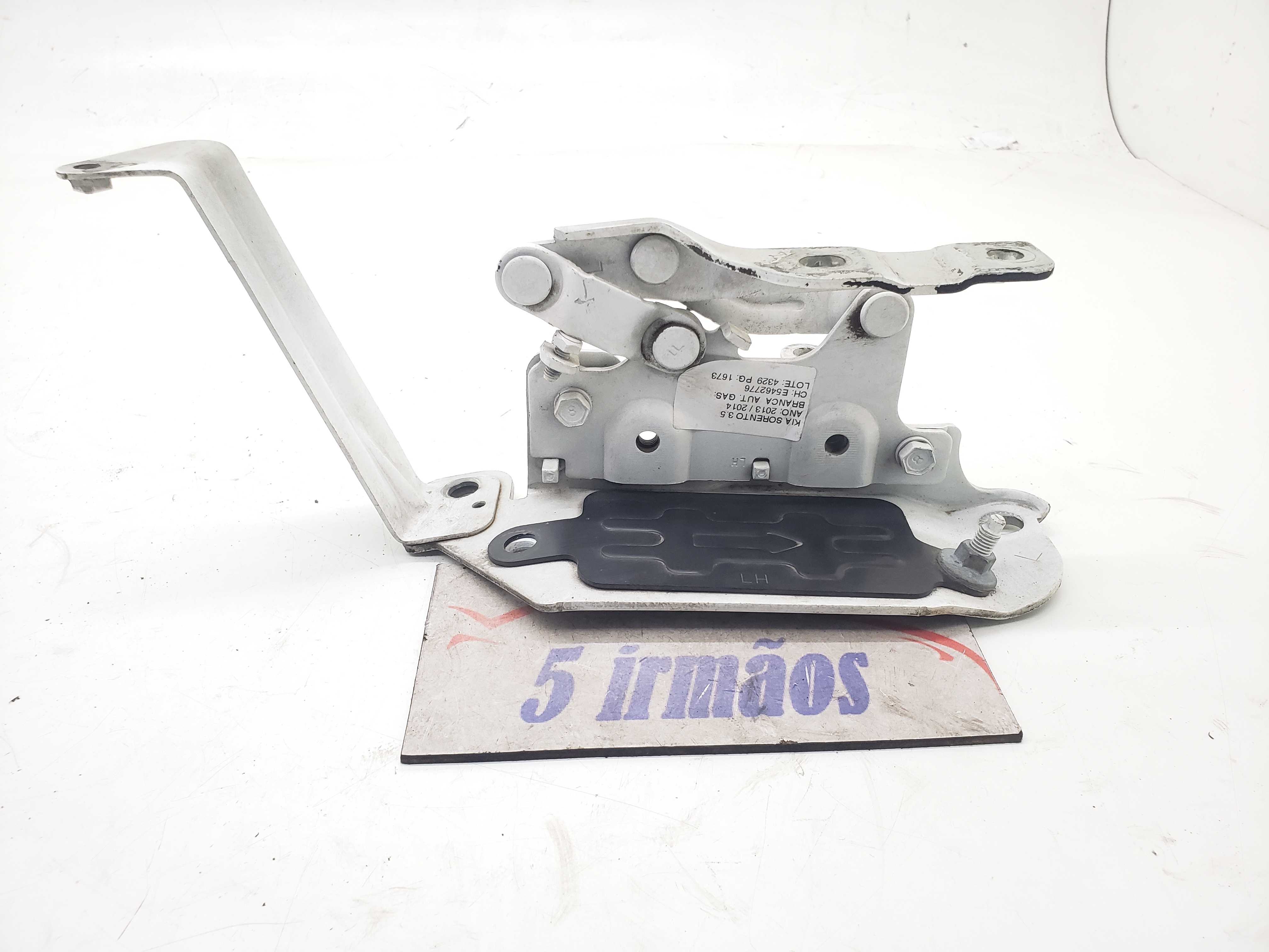 Dobradiça Braço Esquerdo Capô Kia Sorento 3.5 2013 2014