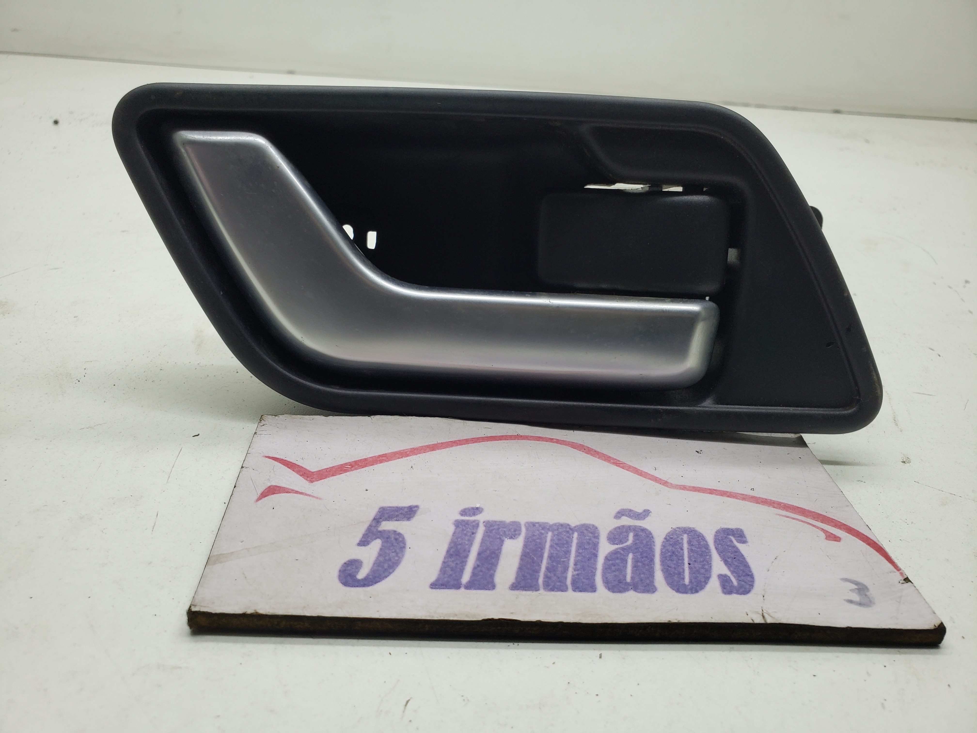 Maçaneta Interna Traseira Direita Freelander 2 2.2 2011 2012 Prata Traseira