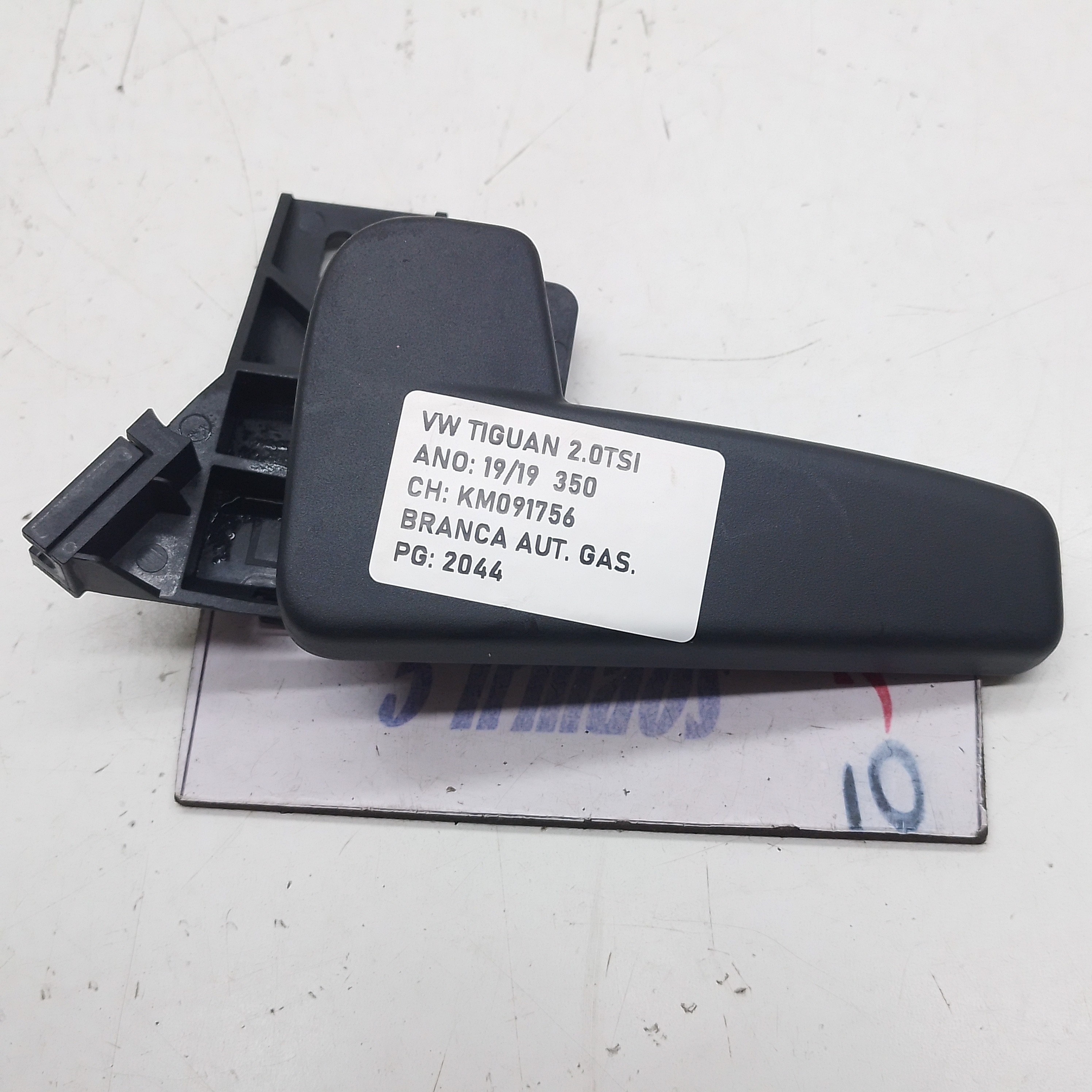 Alavanca Abertura Capô Vw Tiguan Tsi 350 2.0 2019