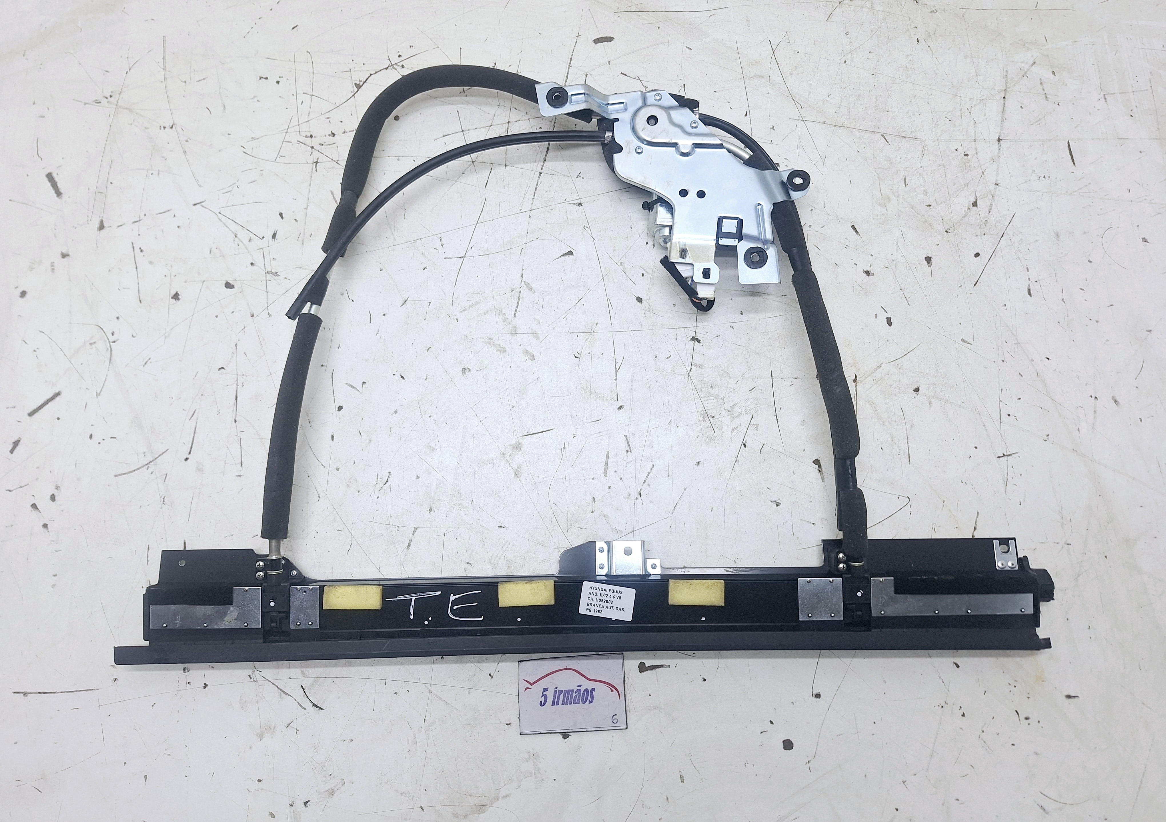 Cortina Porta C/motor Traseira Esquerda Equus 4.6 V8 2012