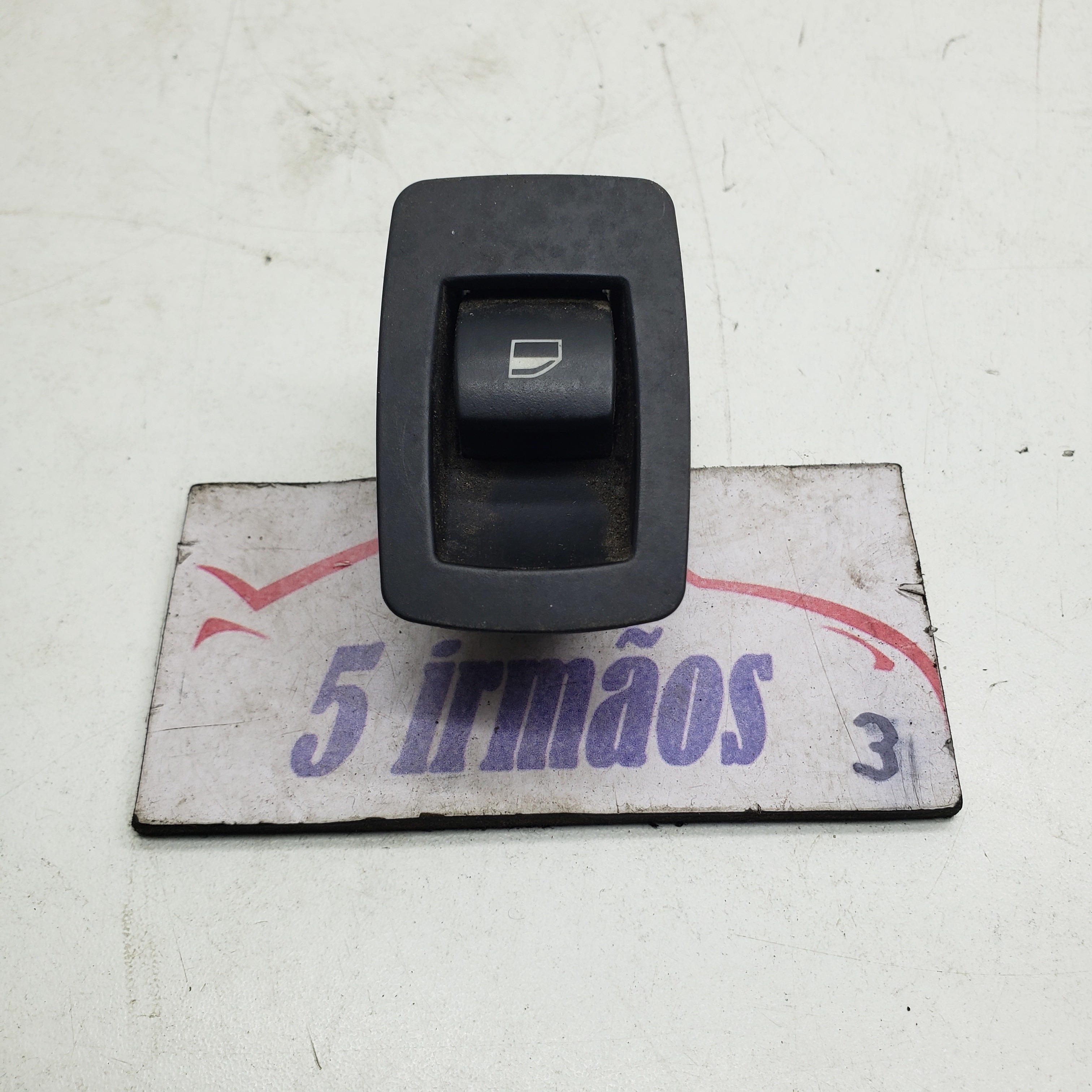 Comando Vidro Traseiro Direito Bmw 320i 2.0 2012 Nº6945874