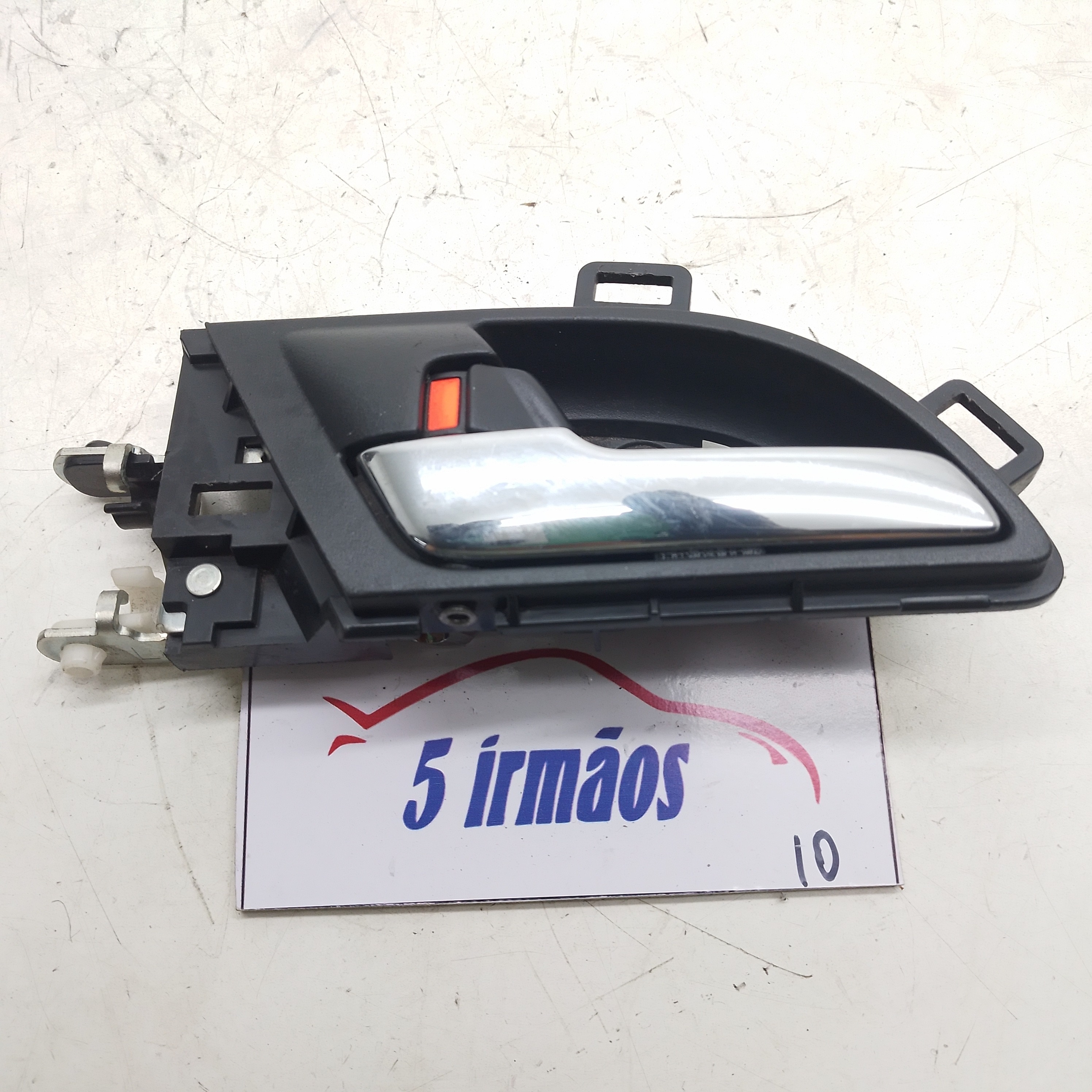 Maçaneta Interna Traseira Esquerda Honda Crv 2.0 2008  Prata Traseira