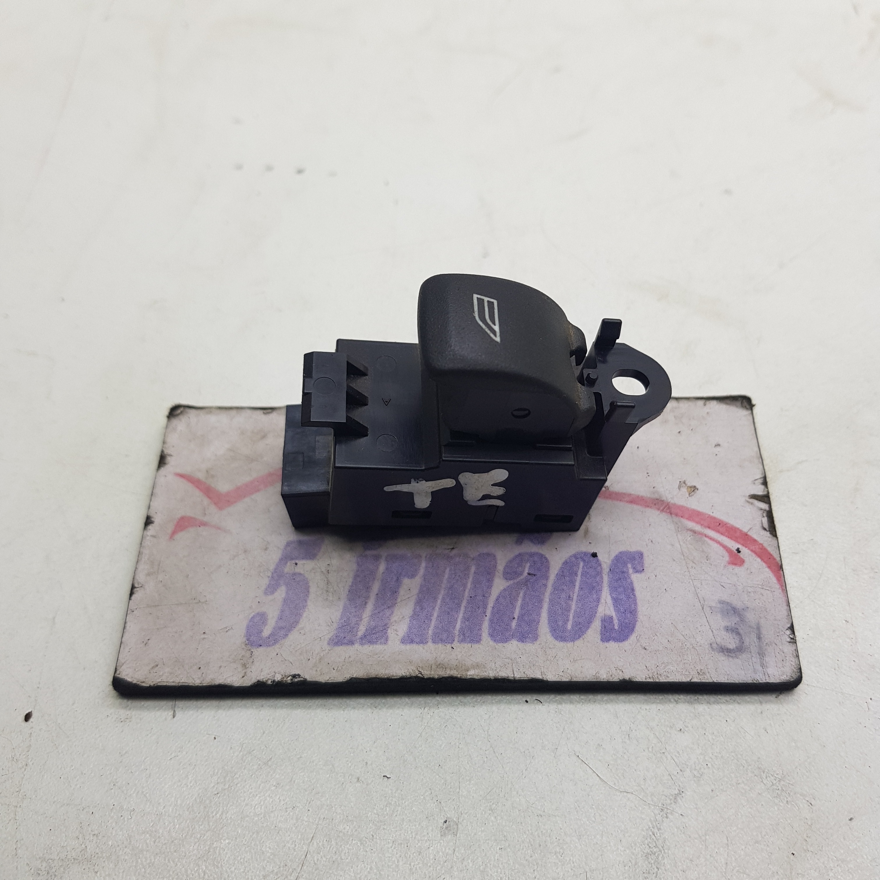 Comando Vidro Traseiro Esquerdo Freelander 2 2.2 2011