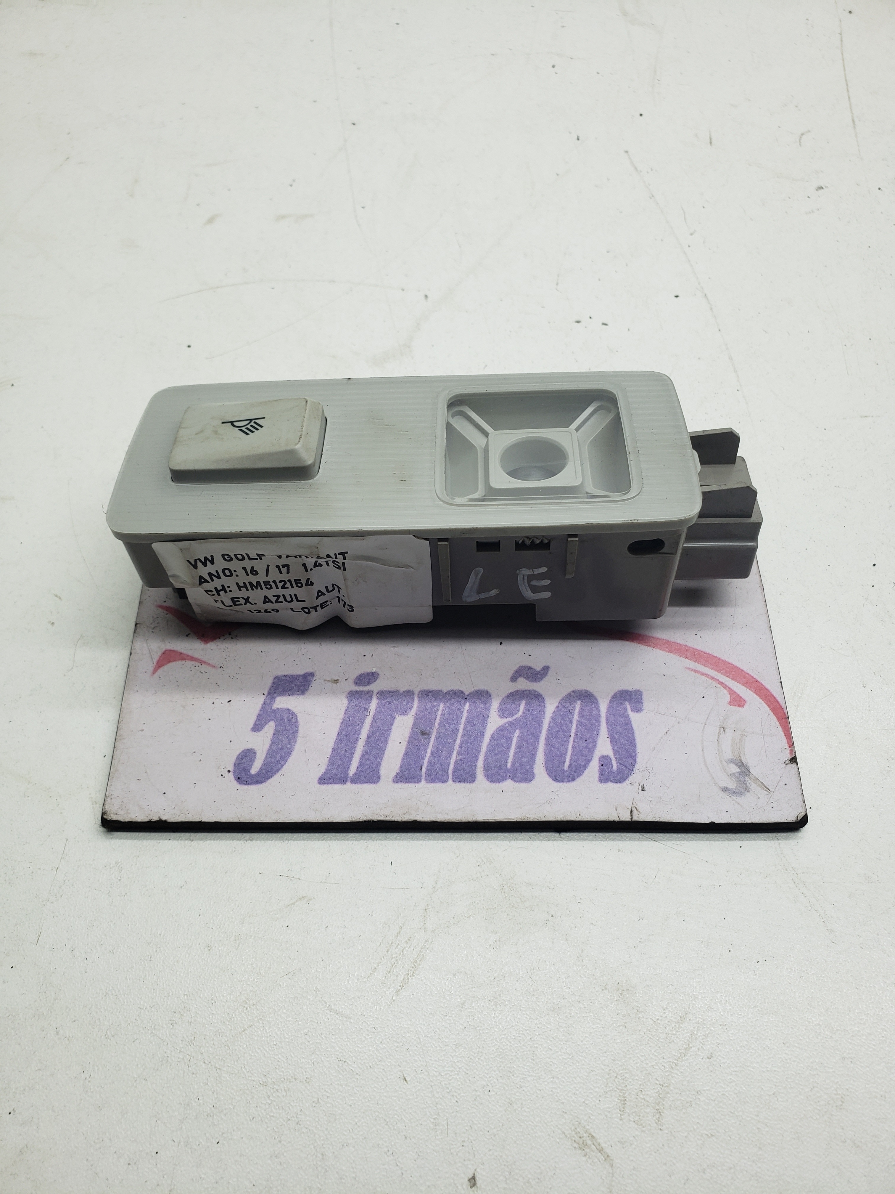 Luz Cortesia Tampa Traseira Vw Golf Variant 1.4 2017