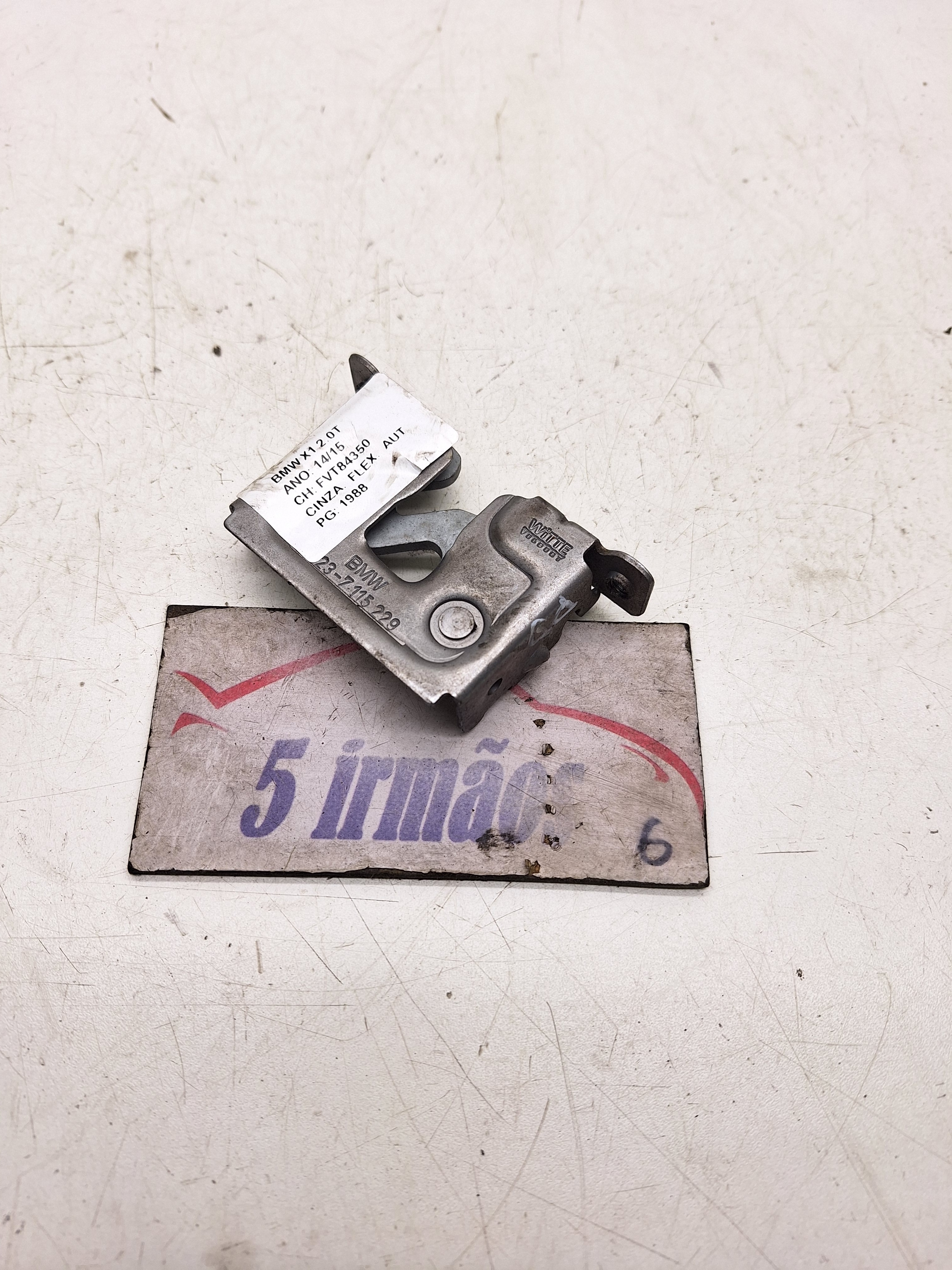 Fechadura Capô Dianteiro Direito Bmw X1 2.0 2014/ 2015