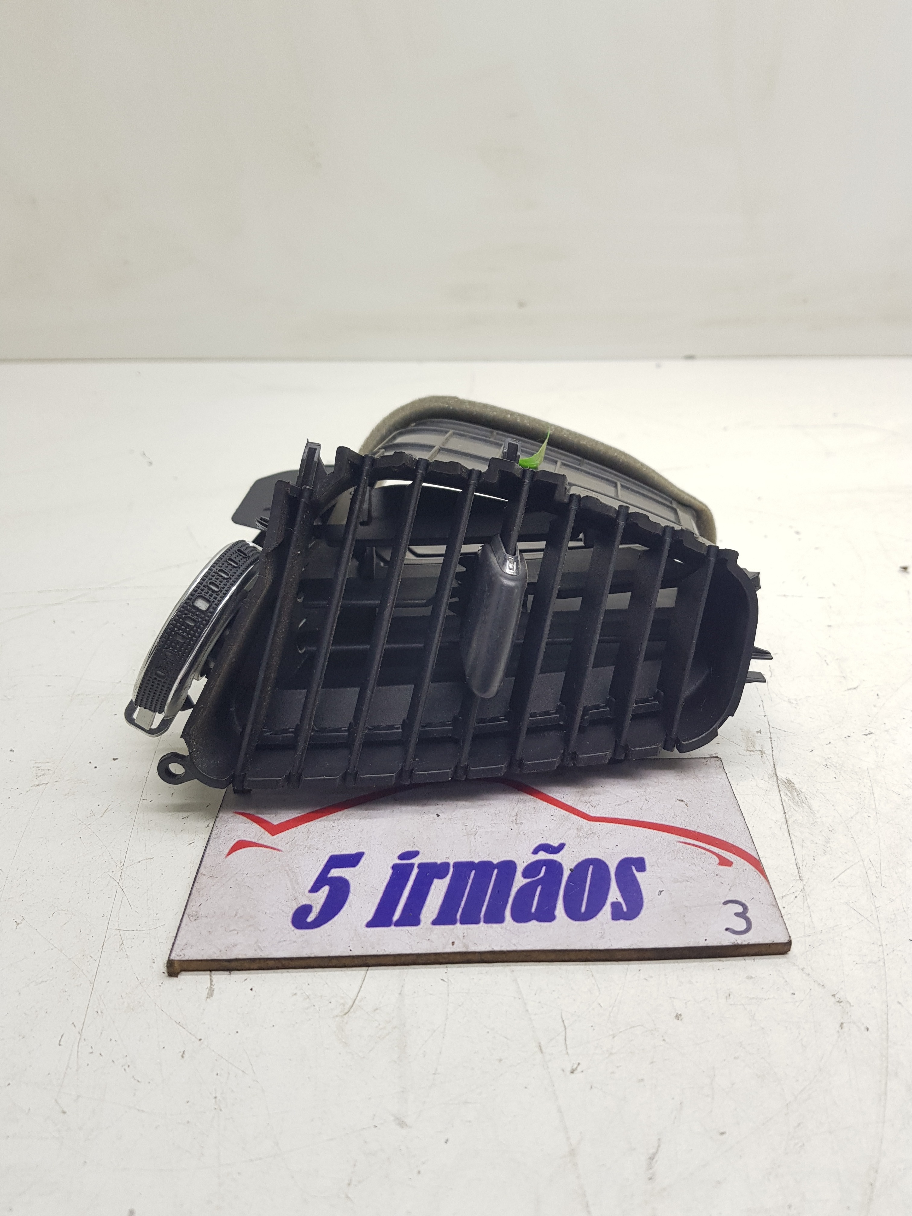 Difusor Ar Central Esquerdo Jeep Cherokee 3.2 2014 75543a01