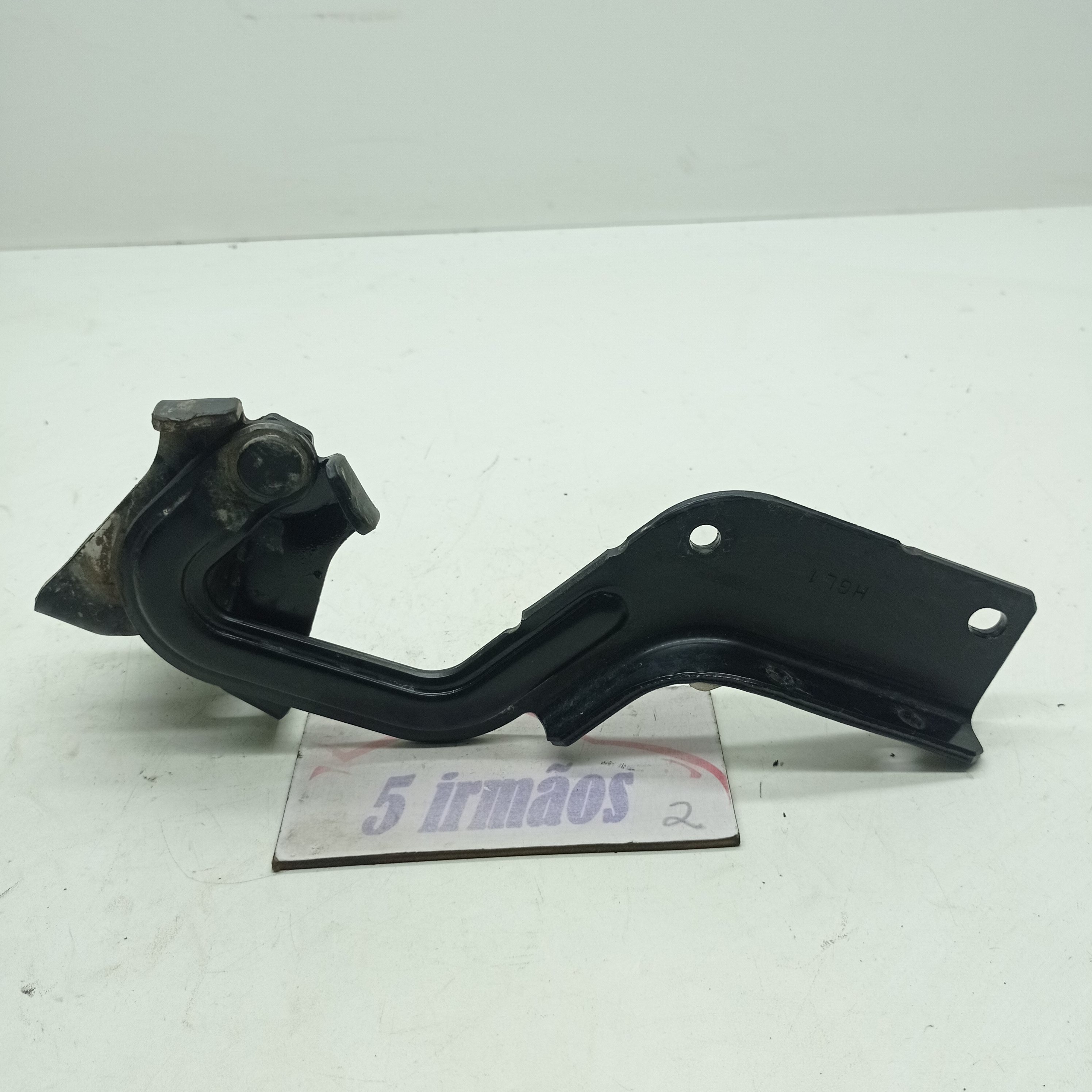 Dobradiça Esquerda Tampa Traseira Outlander 3.0 V6 2008