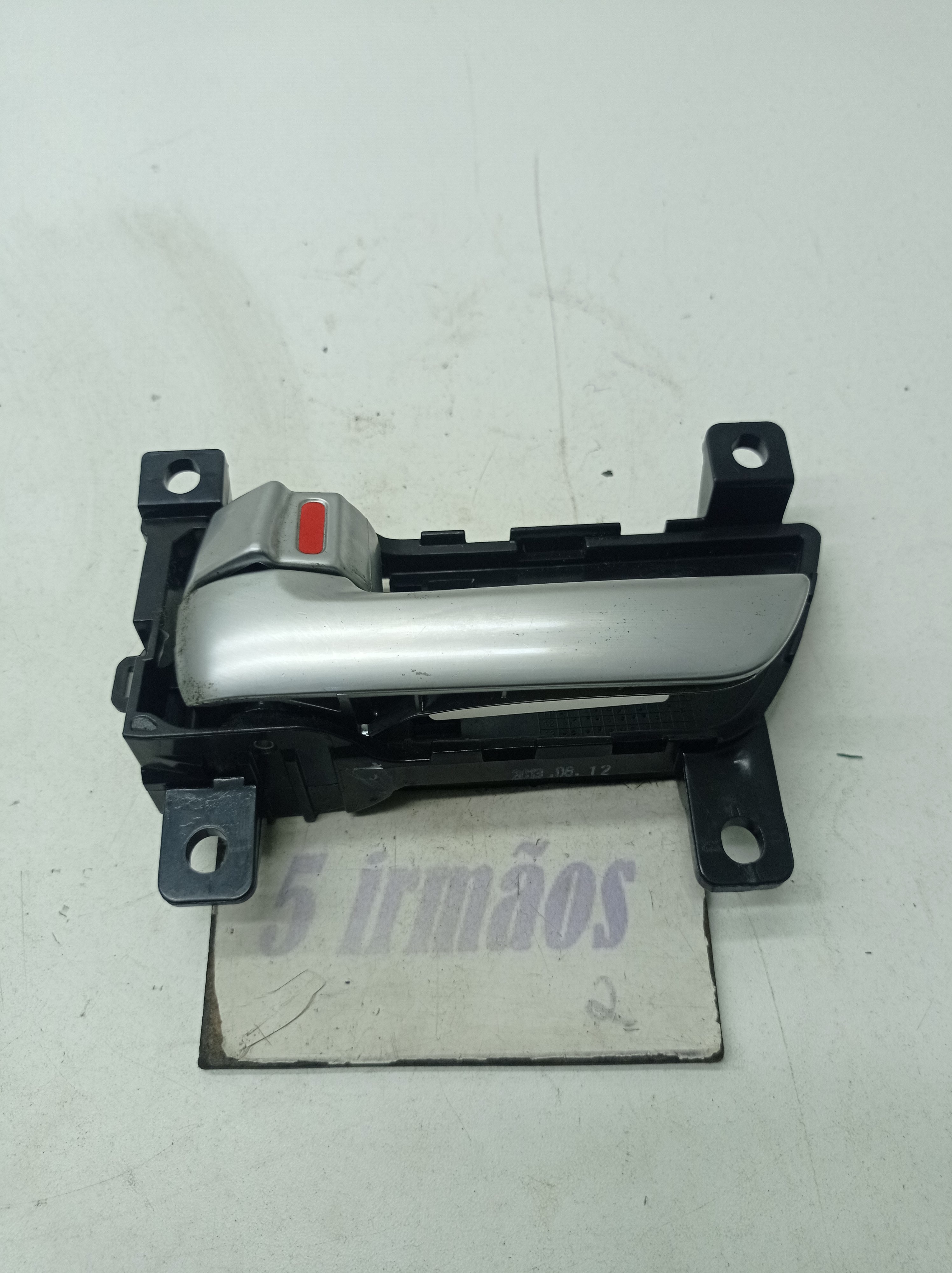 Maçaneta Interna Dianteira Esquerda Kia Sorento 3.5 V6 2014