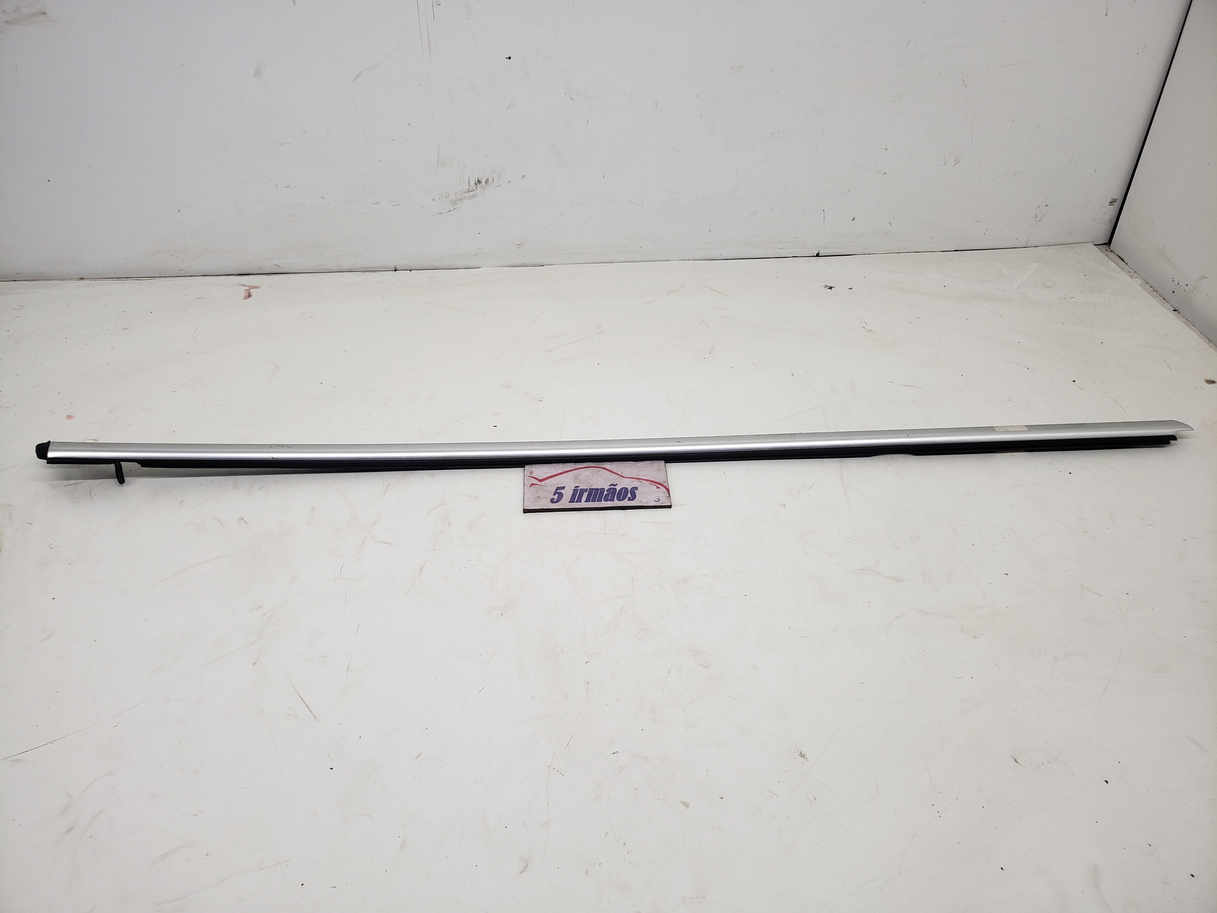 Pestana Porta Traseira Direita Vw Jetta Tsi 2.0 2012 / 2013
