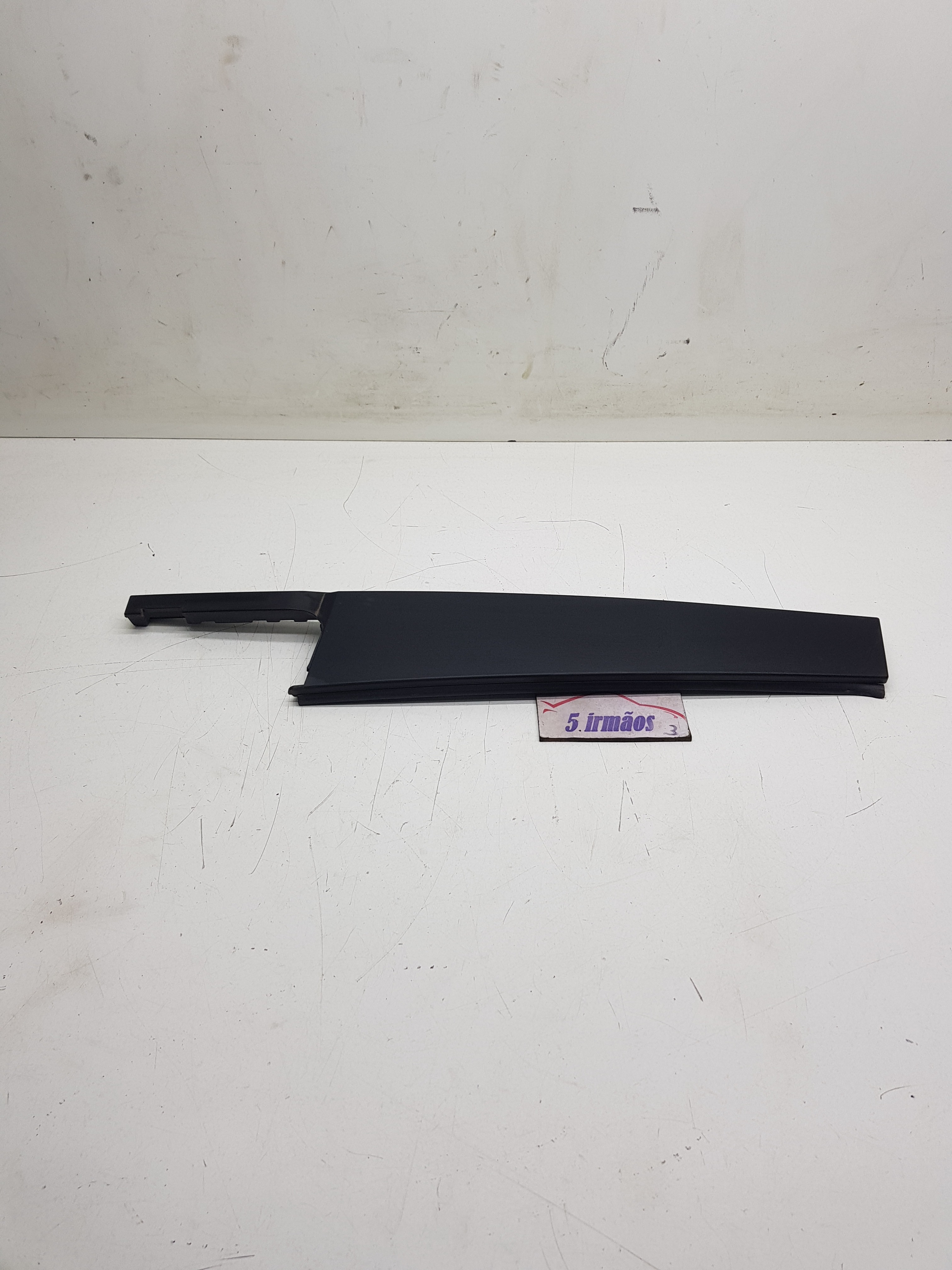 Acabamento Porta Traseira Direita Vw Taos Tsi 1.4 2021 2022