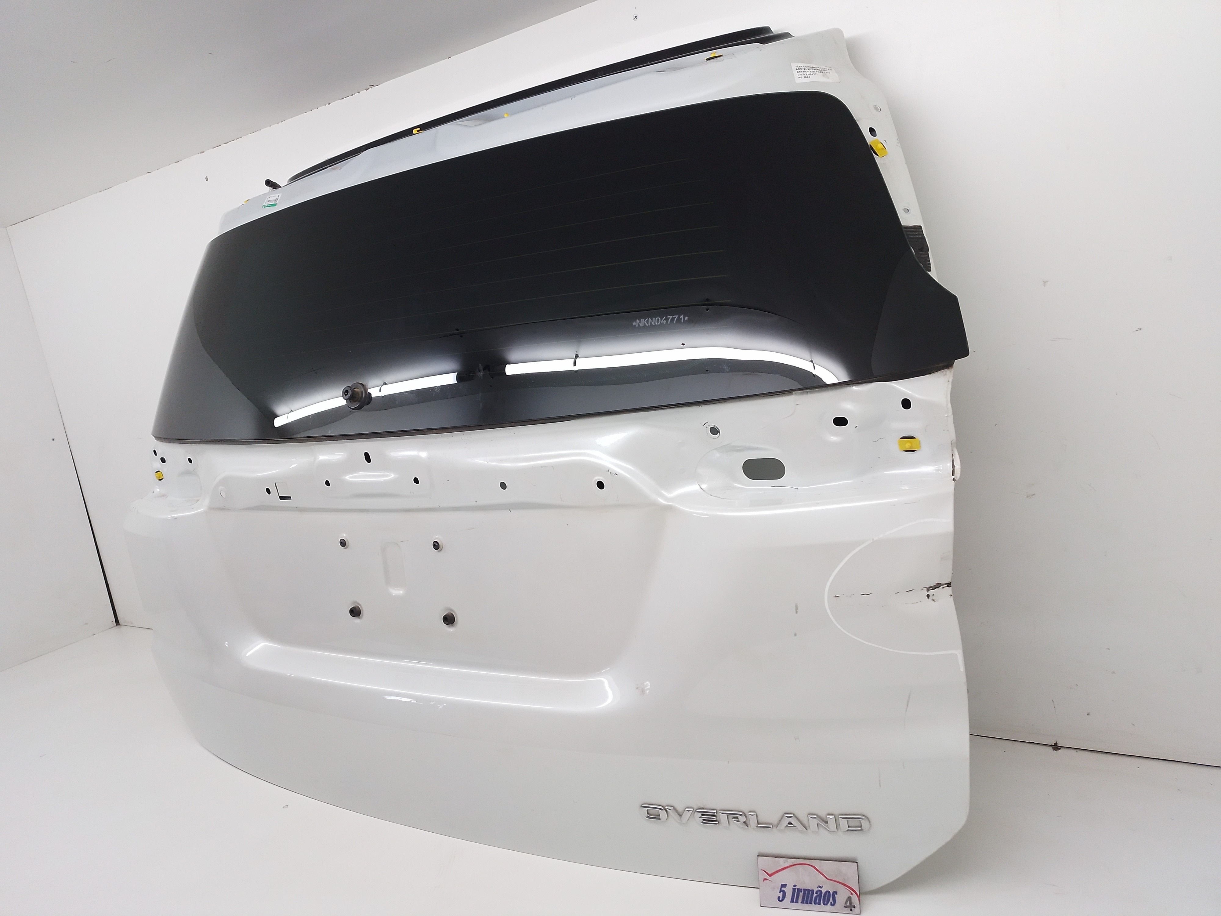 Tampa Traseira Porta Malas Jeep Commander Overland 1.3 2022 3