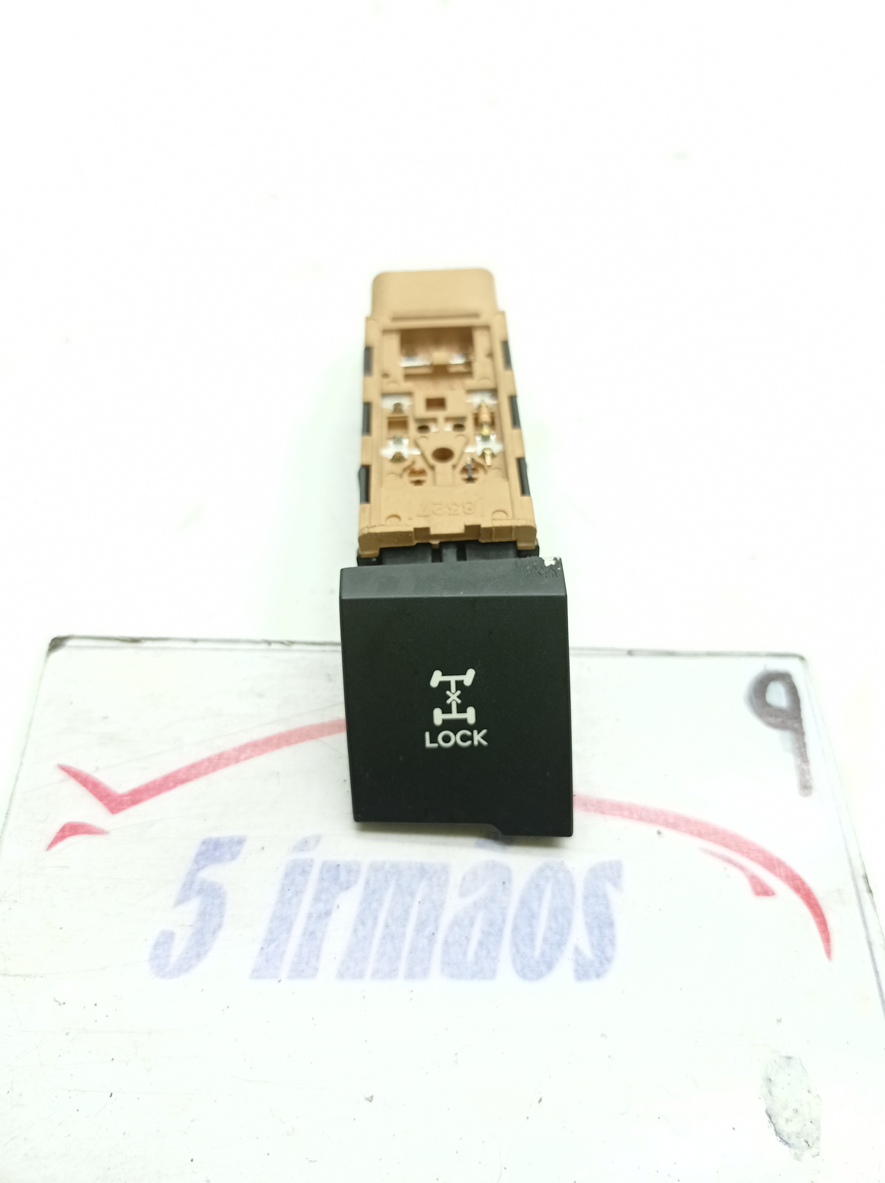 Botão Controle Tração Kia Sorento 3.5 2014 / 2015 N202002962