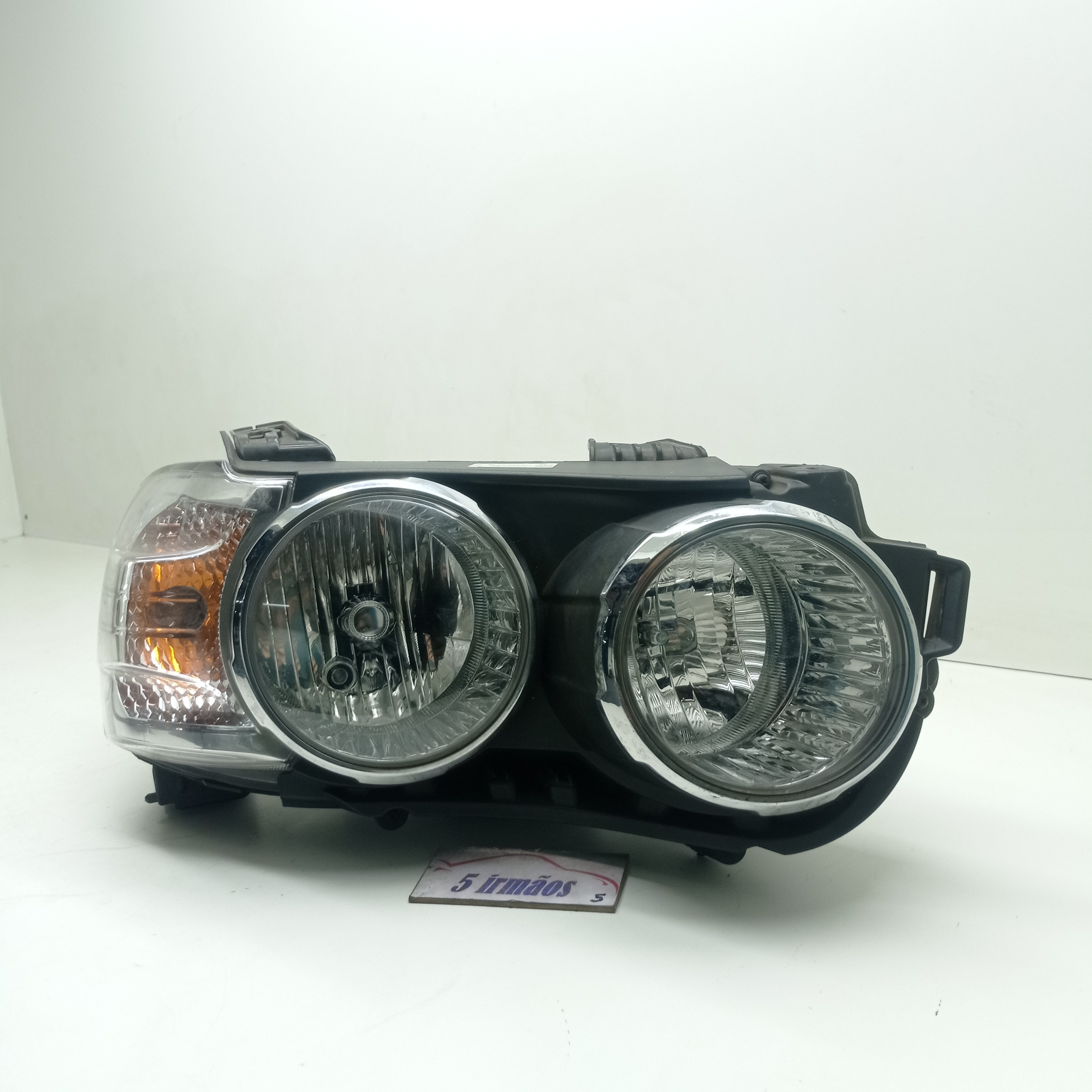 Farol Direito Gm Sonic 1.6 2012 2013 Esquerdo