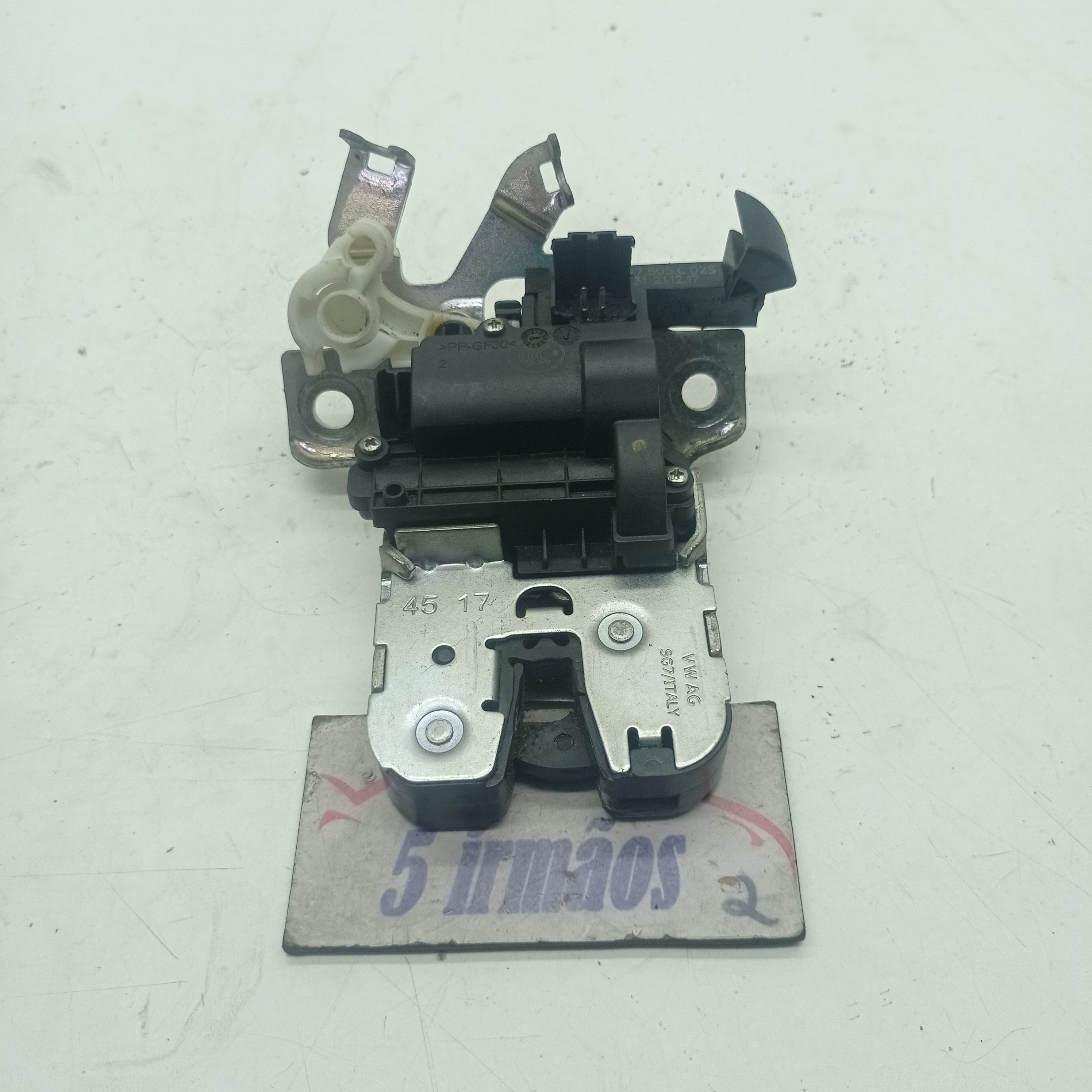 Fechadura Tampa Traseira Audi A4 Tfsi 2.0 2018 8w9827505c