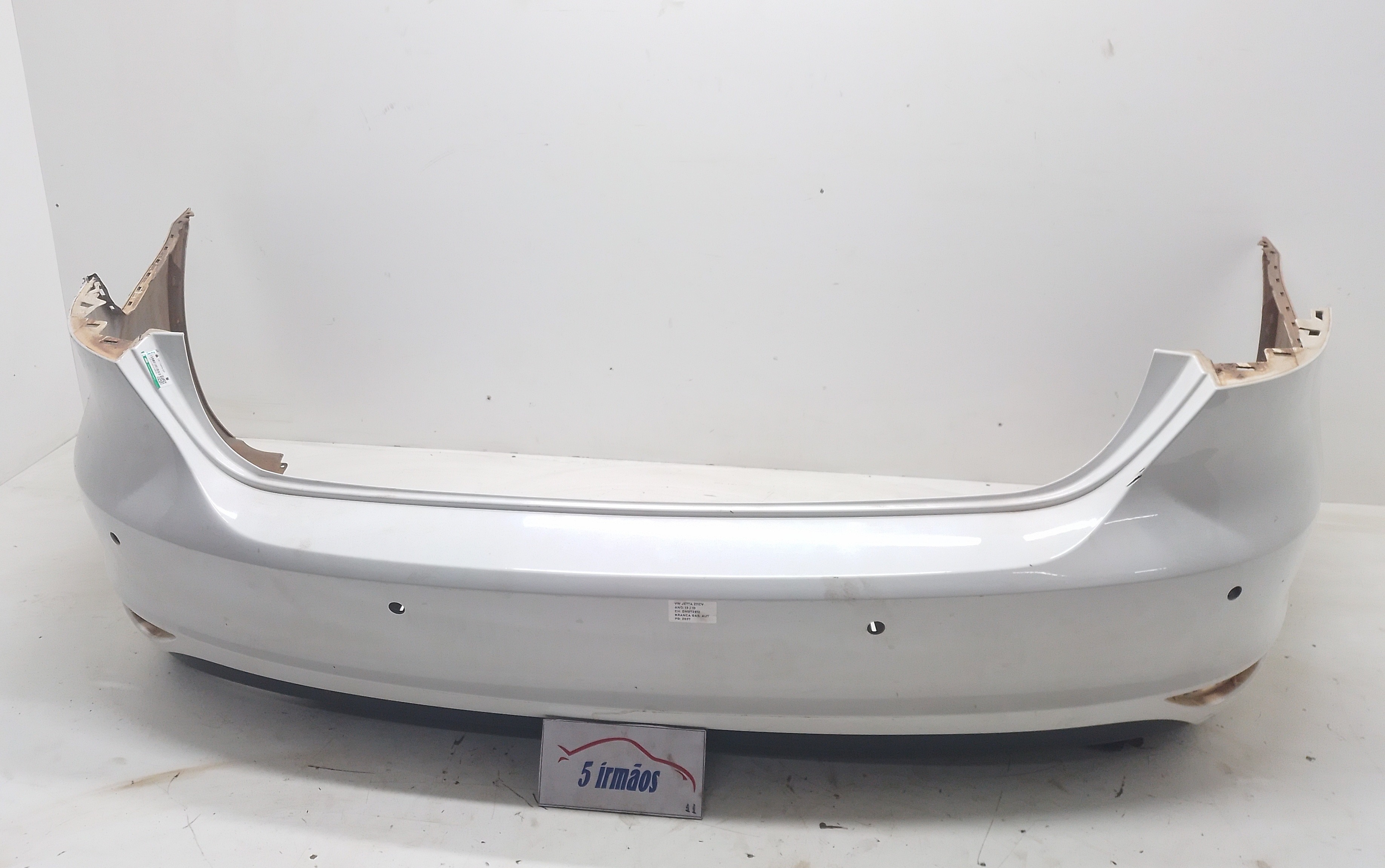 Parachoque Traseiro Volkswagen Jetta 211cv 2013