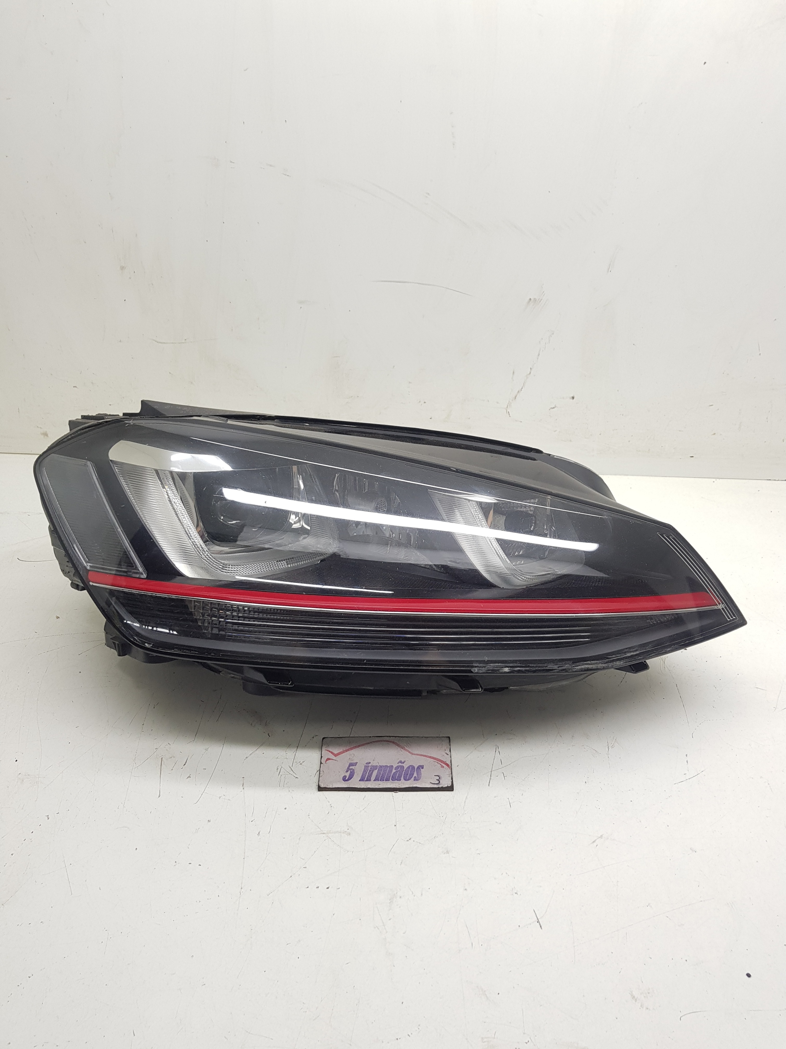 Farol Direito Led Vw Golf Gti 2.0 2015 para Recuperar